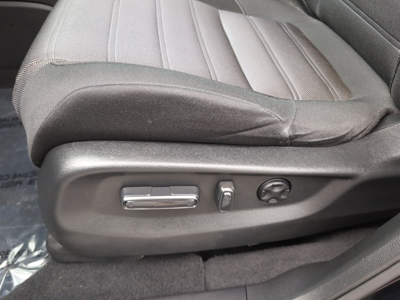 used 2022 Honda CR-V car, priced at $30,298