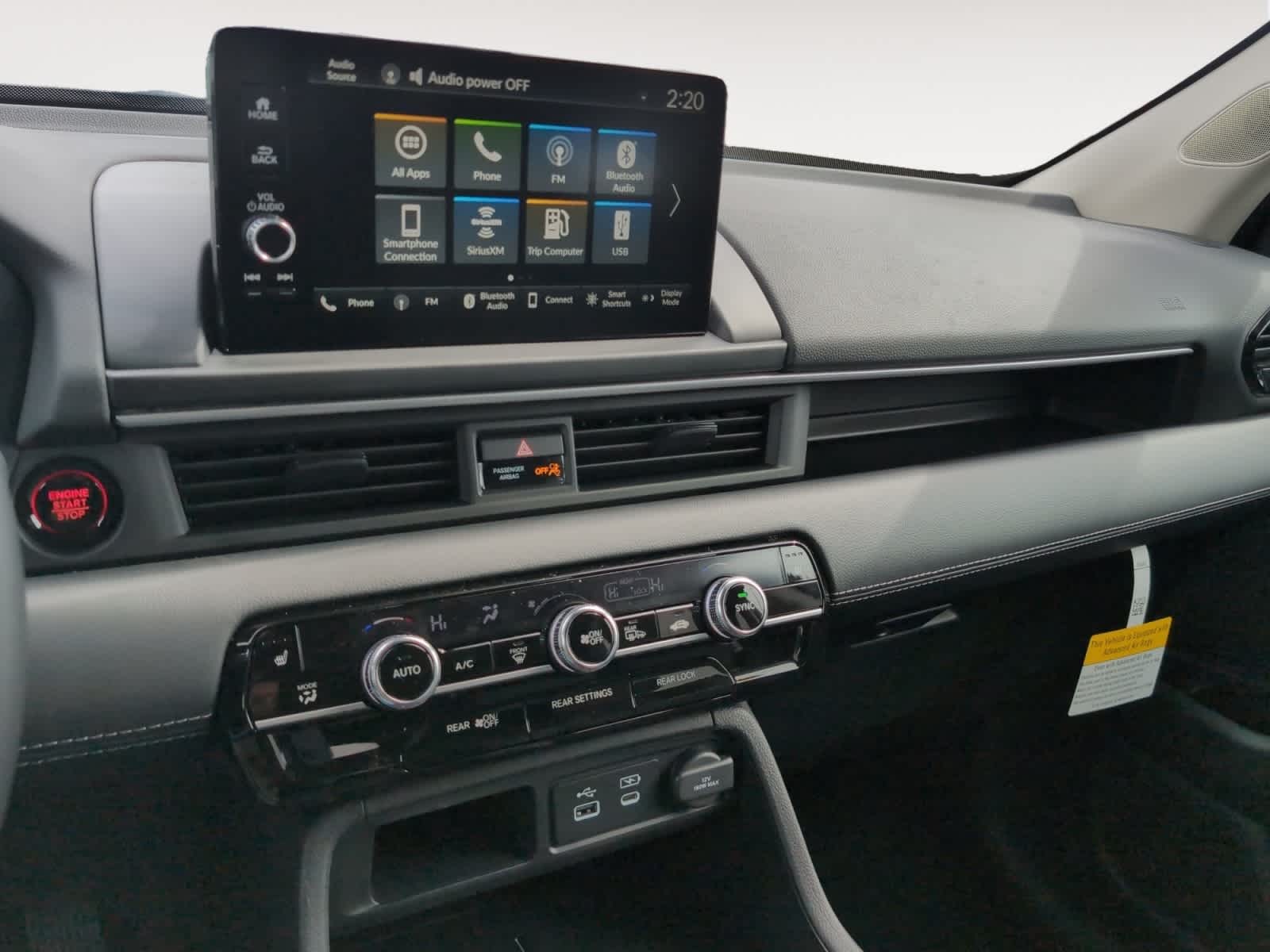 new 2025 Honda Pilot car, priced at $47,050