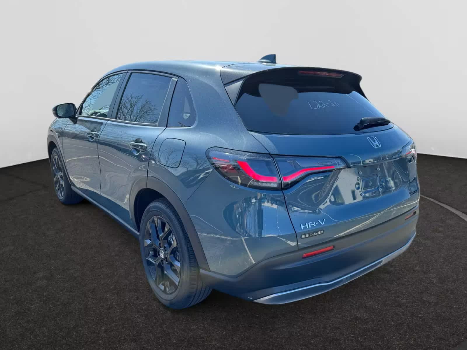 new 2025 Honda HR-V car