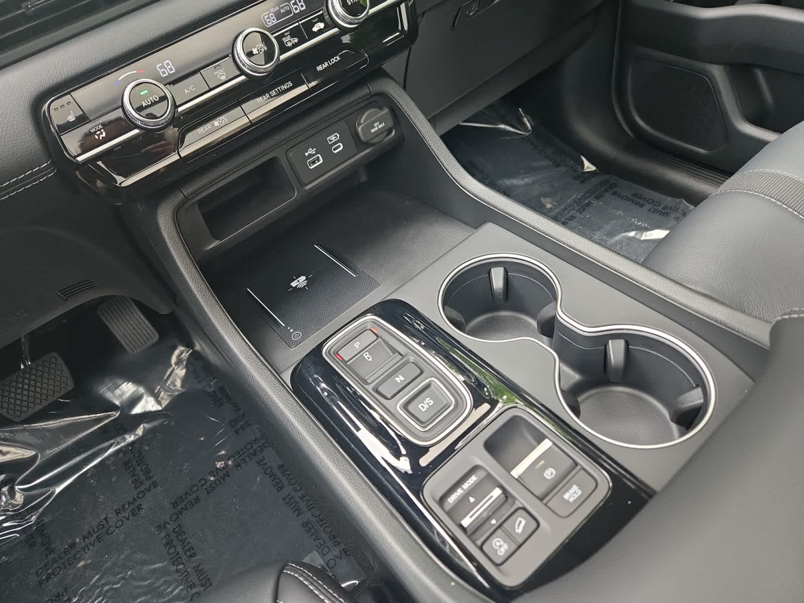 new 2025 Honda Pilot car