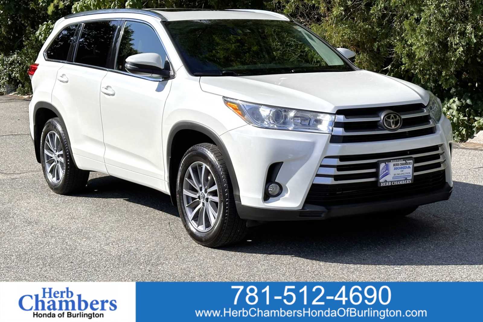 used 2018 Toyota Highlander car, priced at $26,998