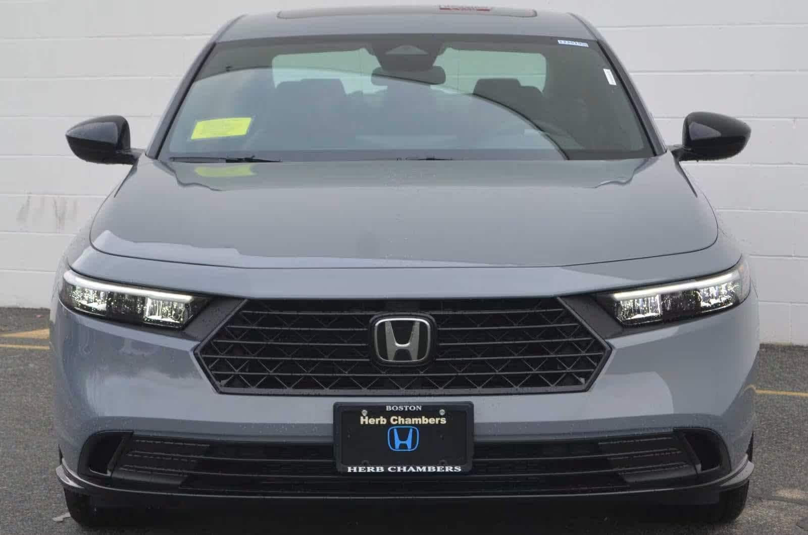 new 2025 Honda Accord Hybrid car