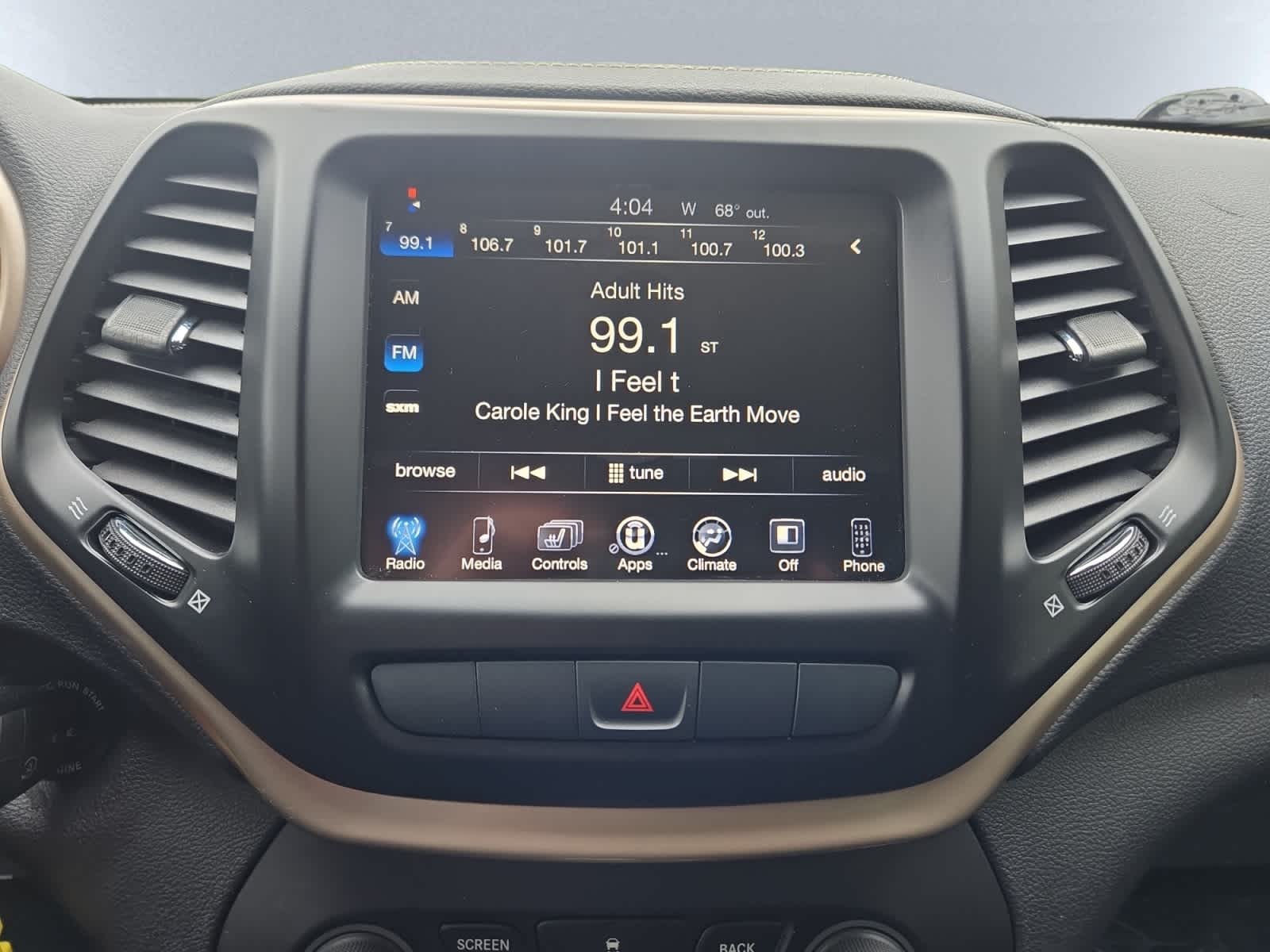 used 2014 Jeep Cherokee car, priced at $12,998