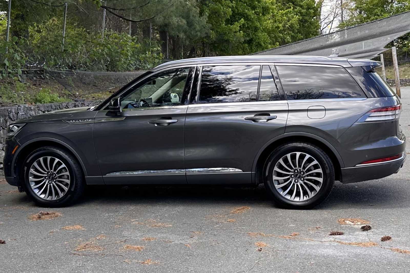 used 2020 Lincoln Aviator car, priced at $34,998