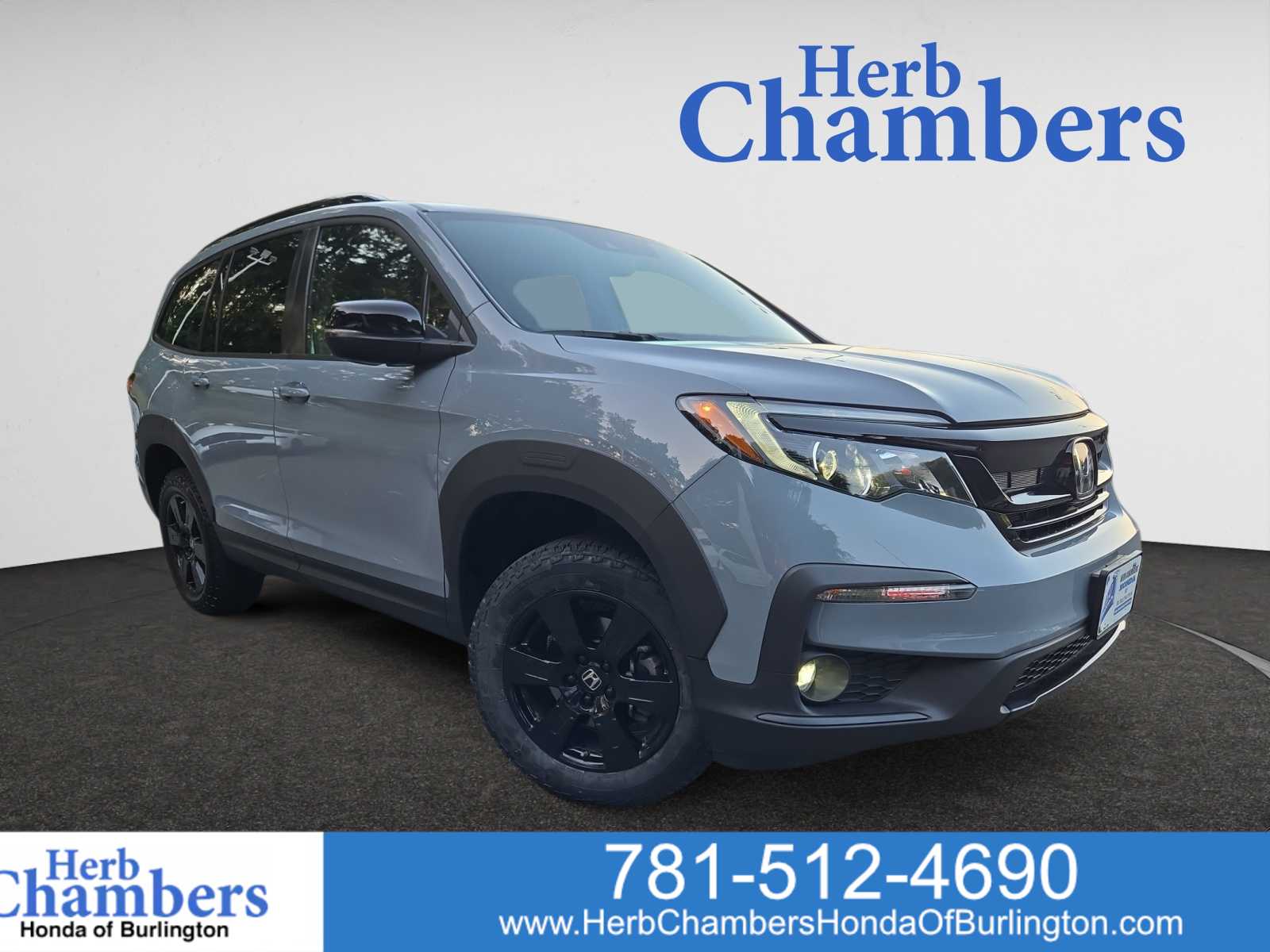 used 2022 Honda Pilot car, priced at $35,998