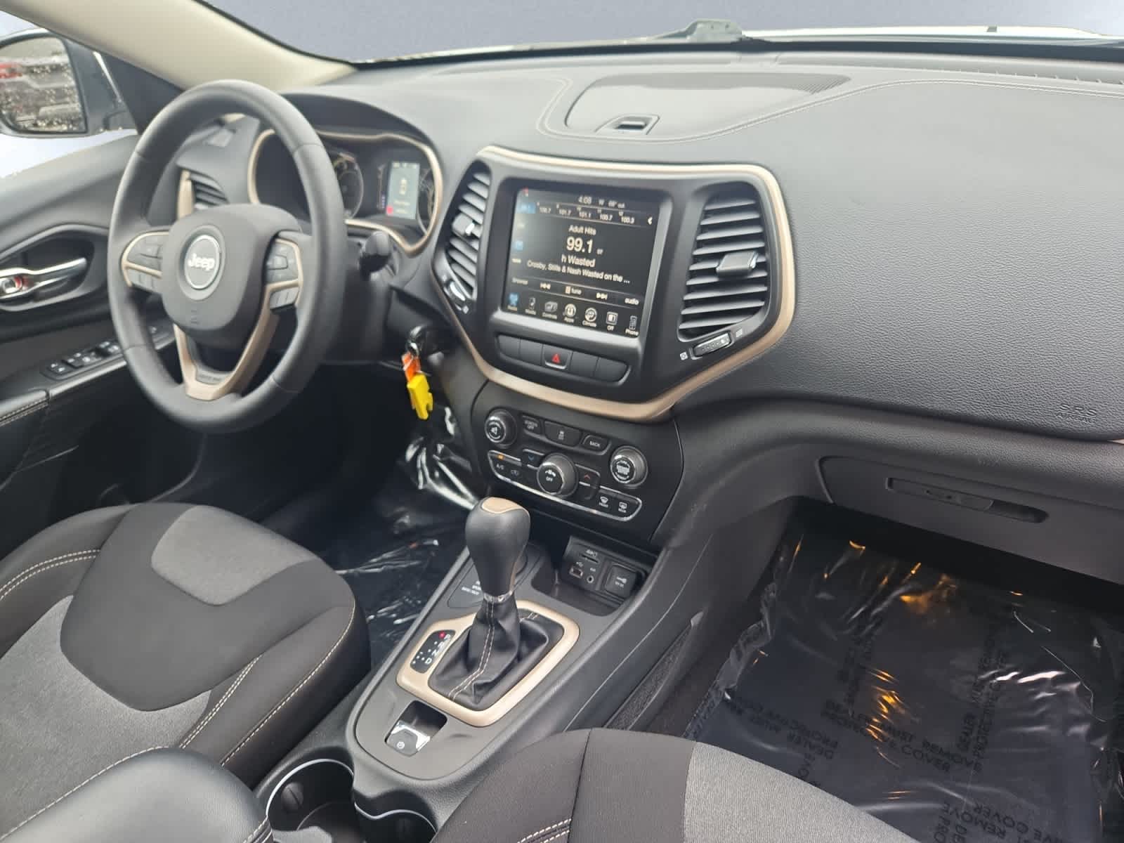 used 2014 Jeep Cherokee car, priced at $12,998