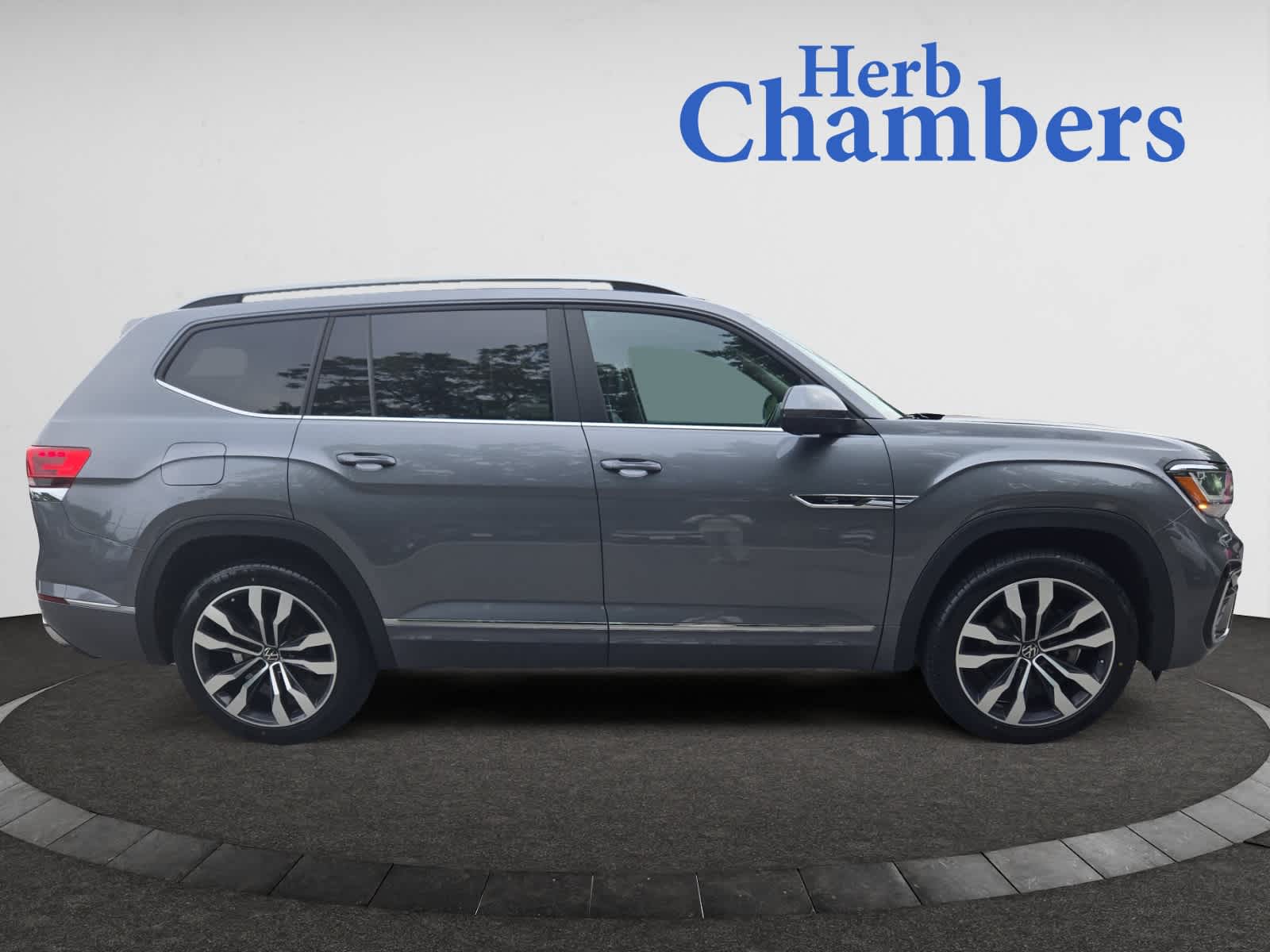used 2021 Volkswagen Atlas car, priced at $24,498