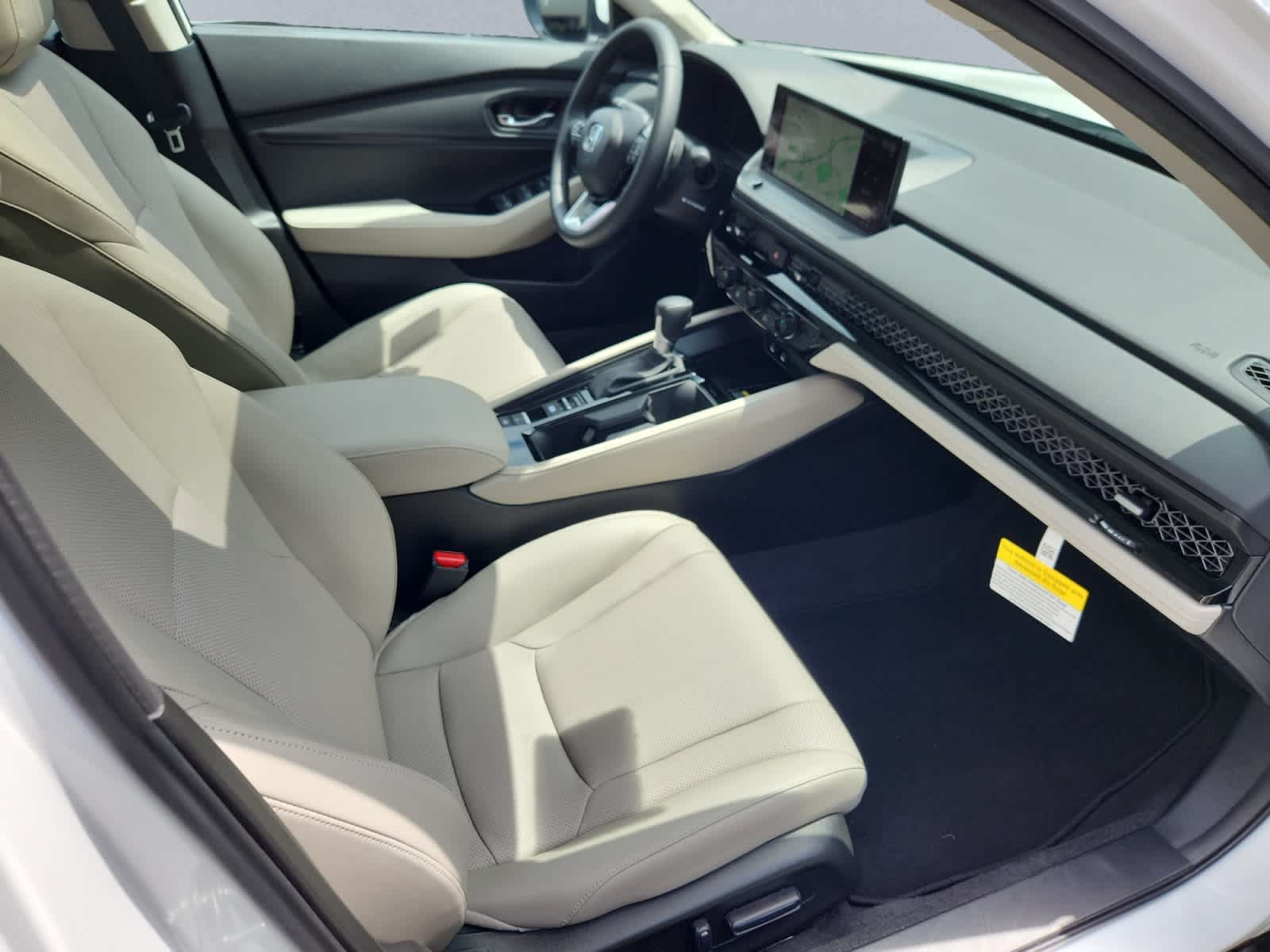 new 2025 Honda Accord Hybrid car