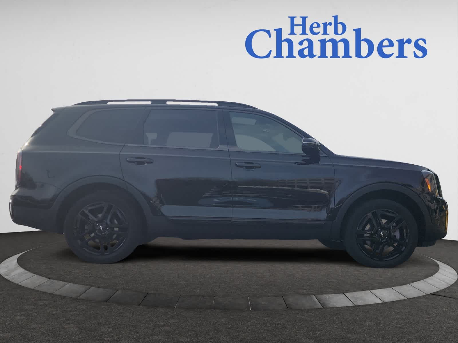 used 2024 Kia Telluride car, priced at $46,998
