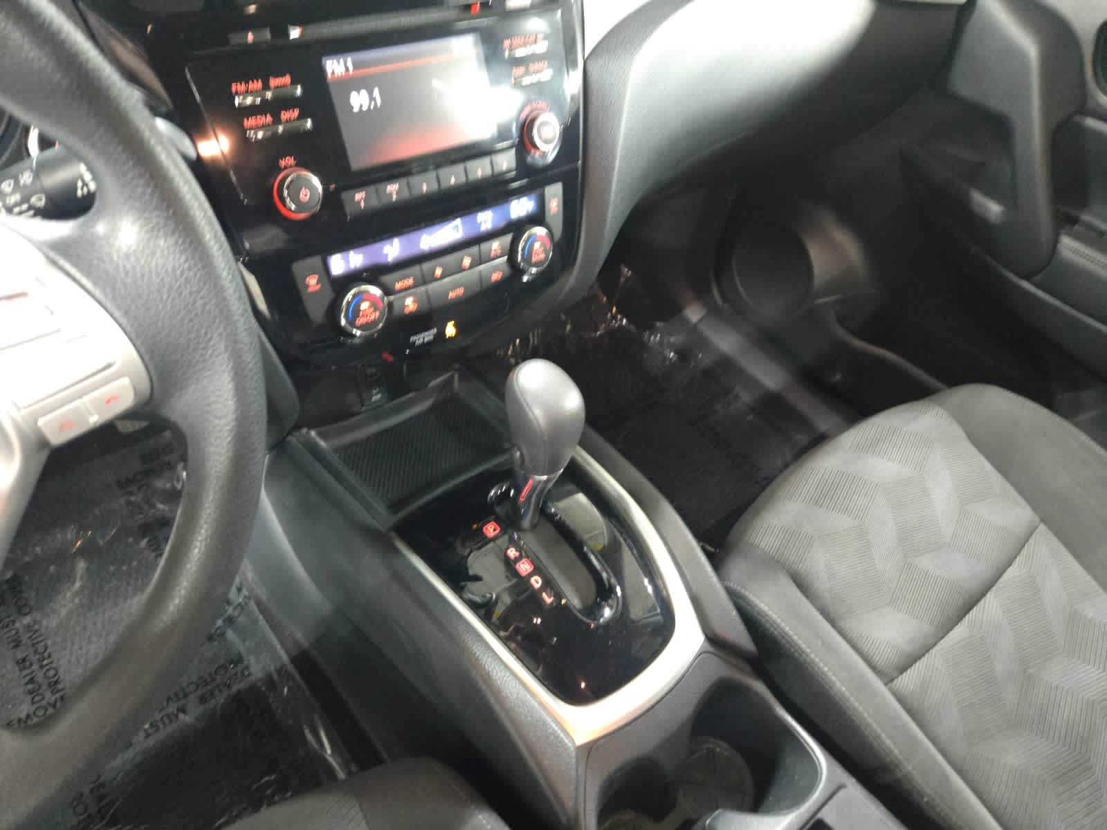 used 2016 Nissan Rogue car, priced at $9,998