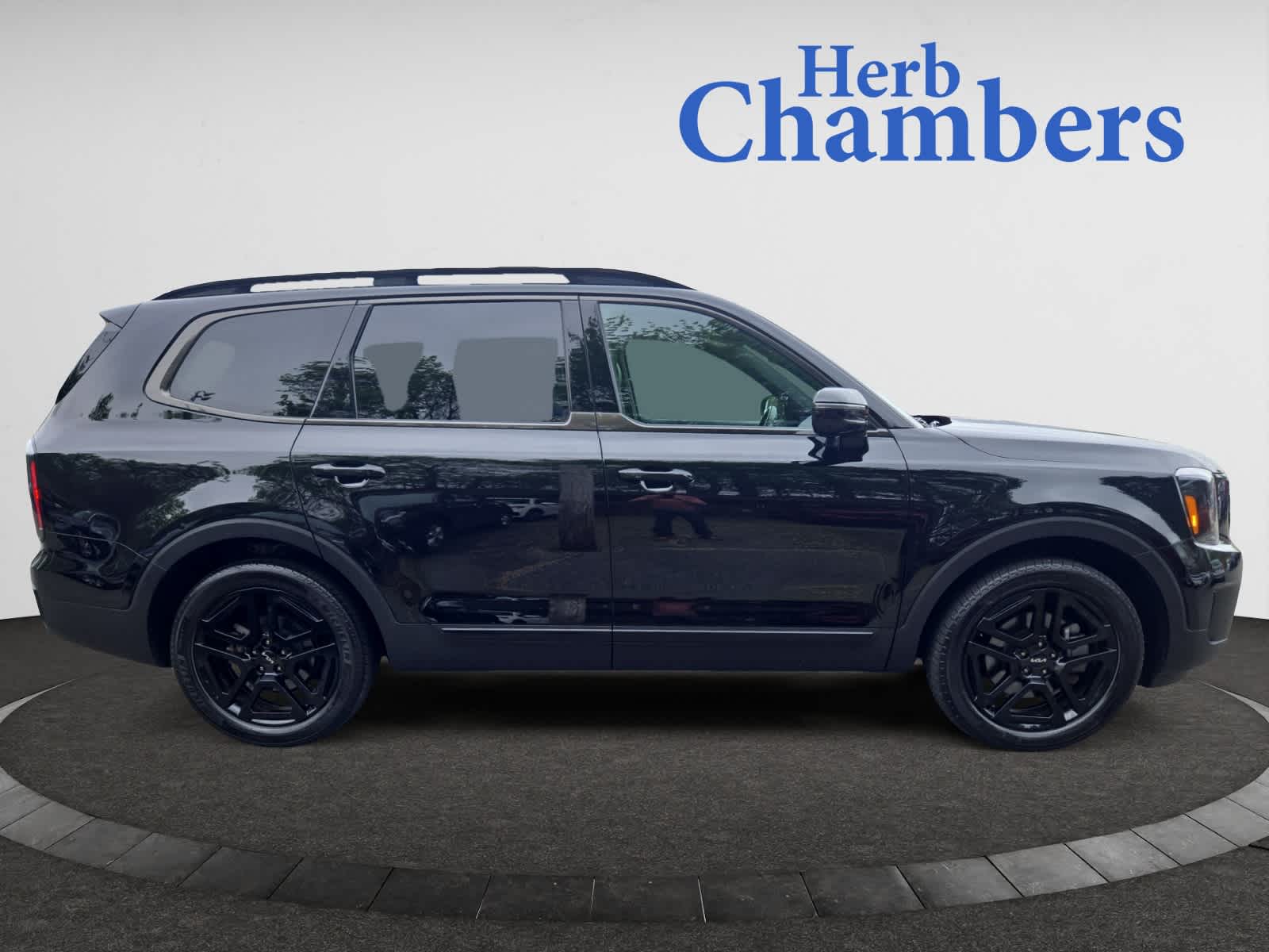 used 2024 Kia Telluride car, priced at $46,998