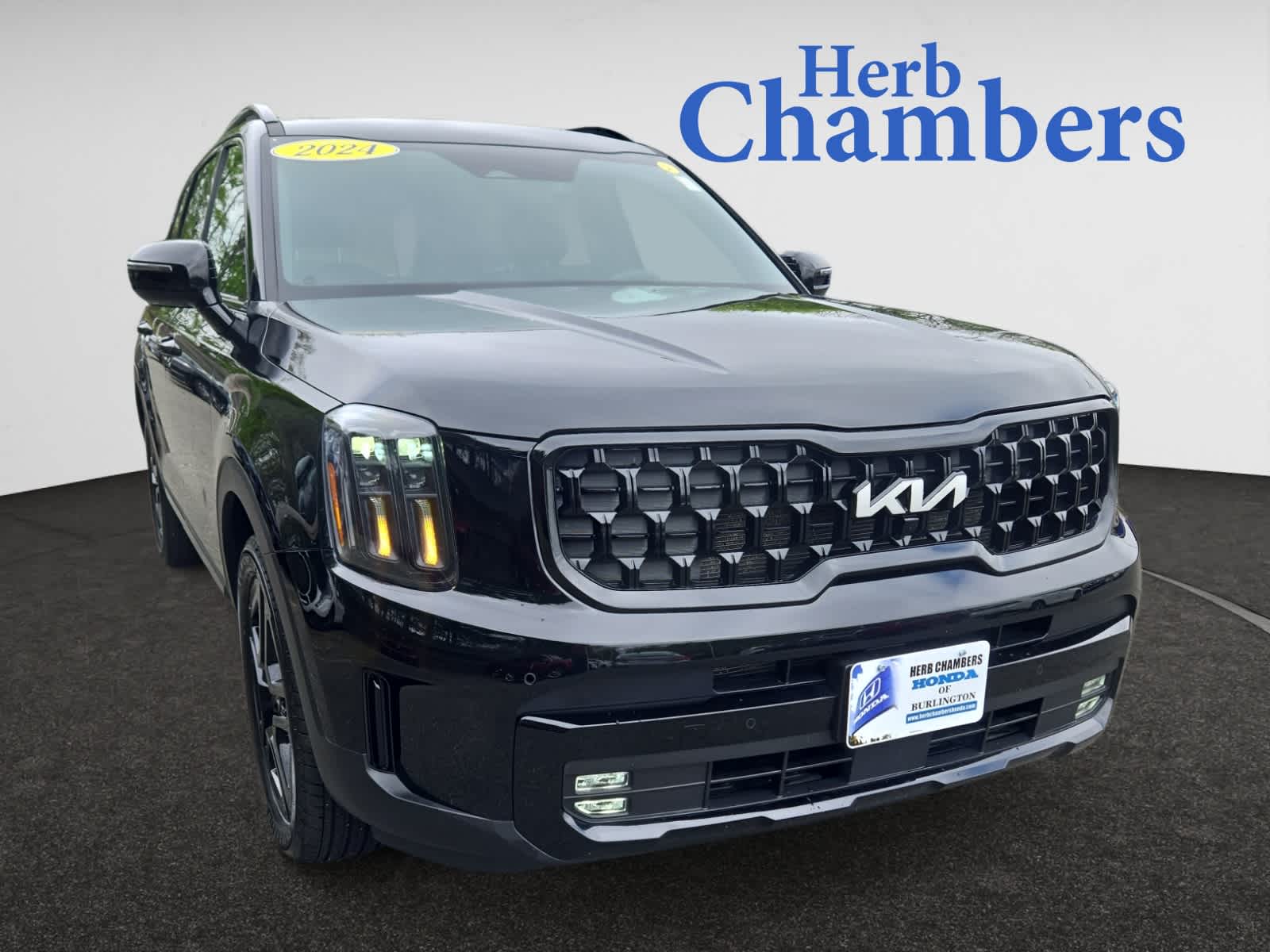 used 2024 Kia Telluride car, priced at $46,998