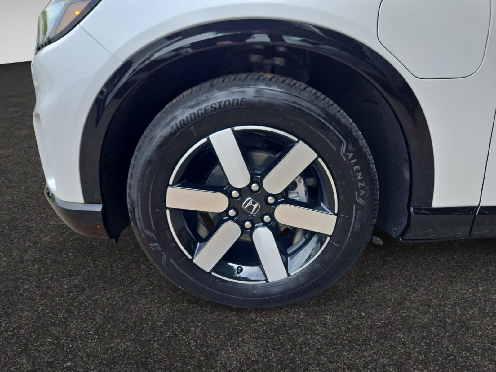 used 2024 Honda Prologue car, priced at $33,998