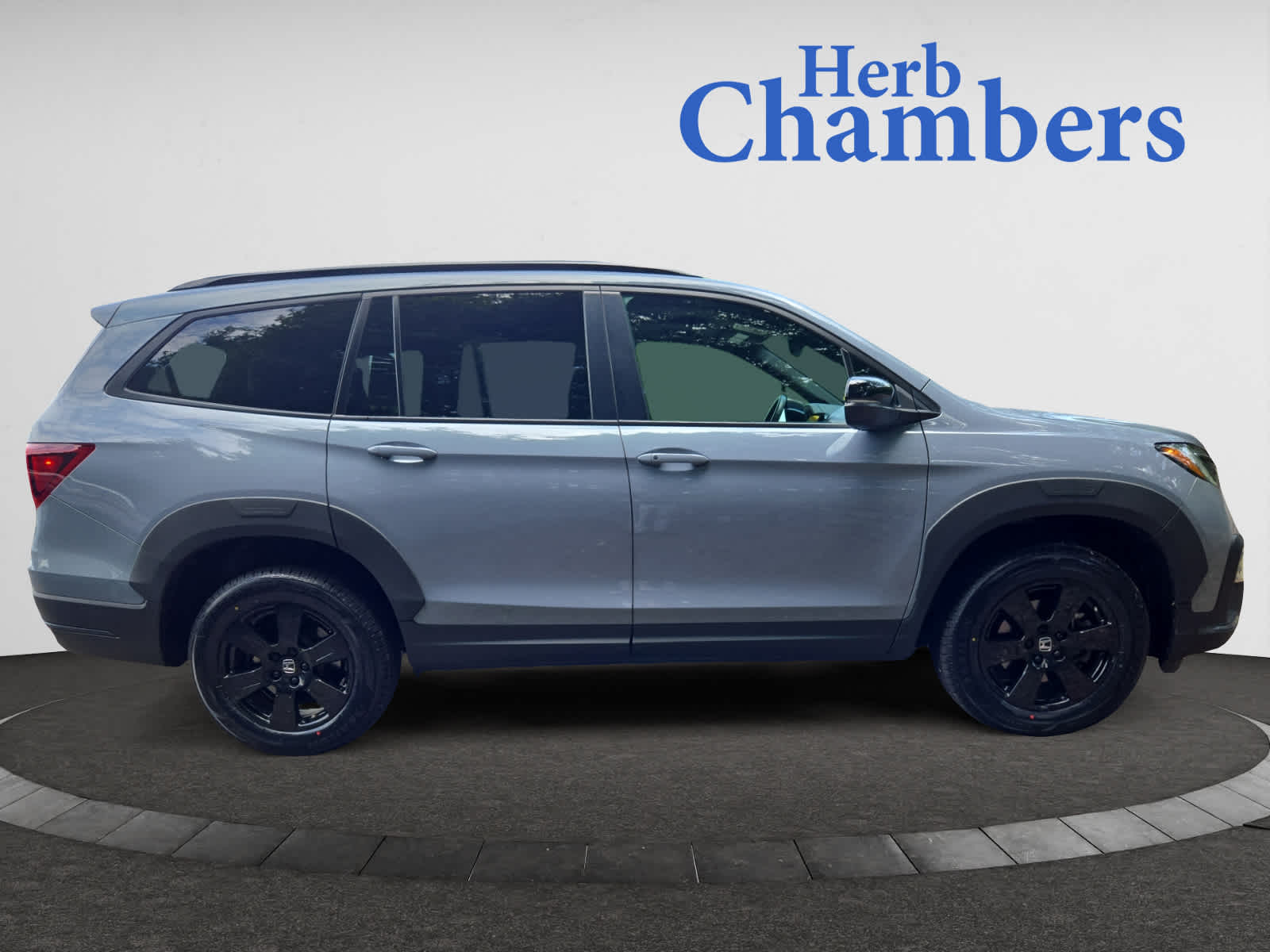 used 2022 Honda Pilot car, priced at $35,998