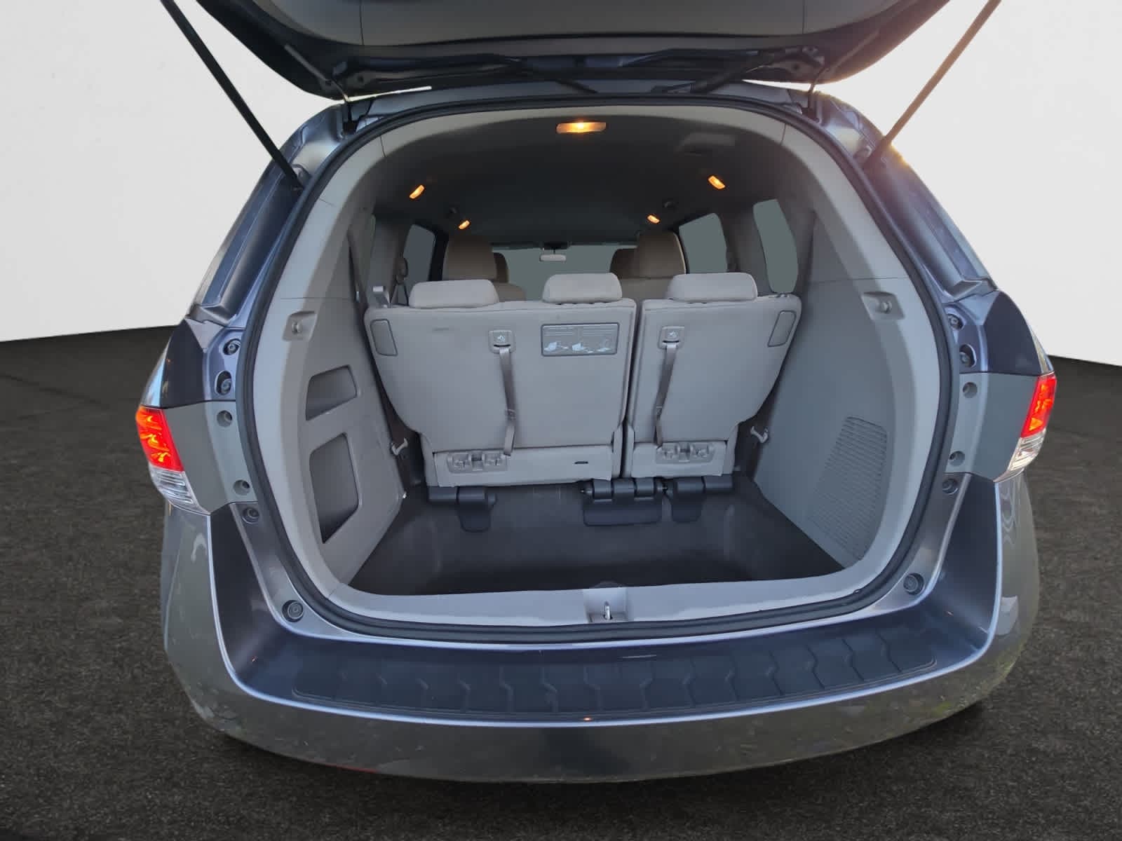 used 2014 Honda Odyssey car, priced at $11,998