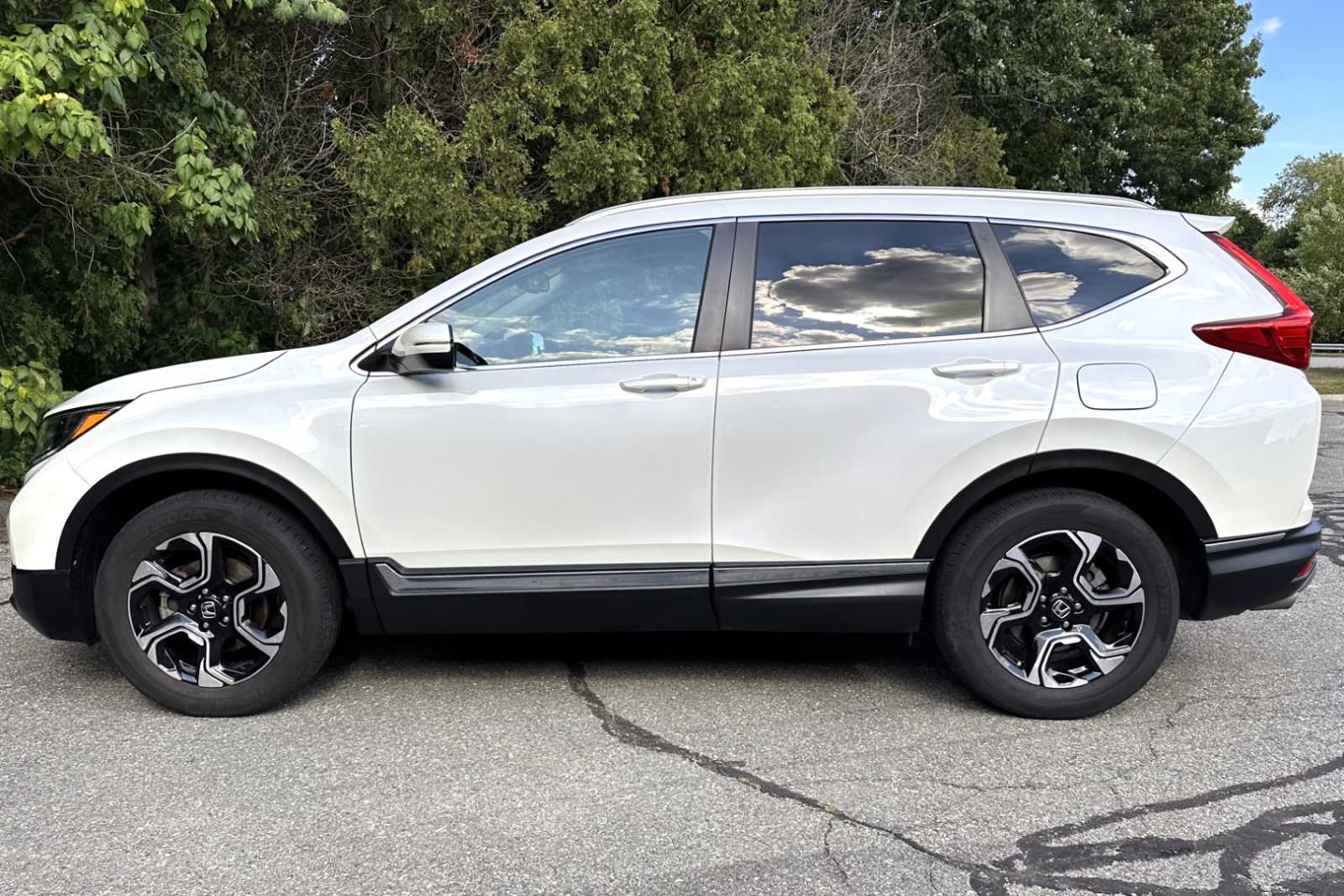 used 2018 Honda CR-V car, priced at $26,498