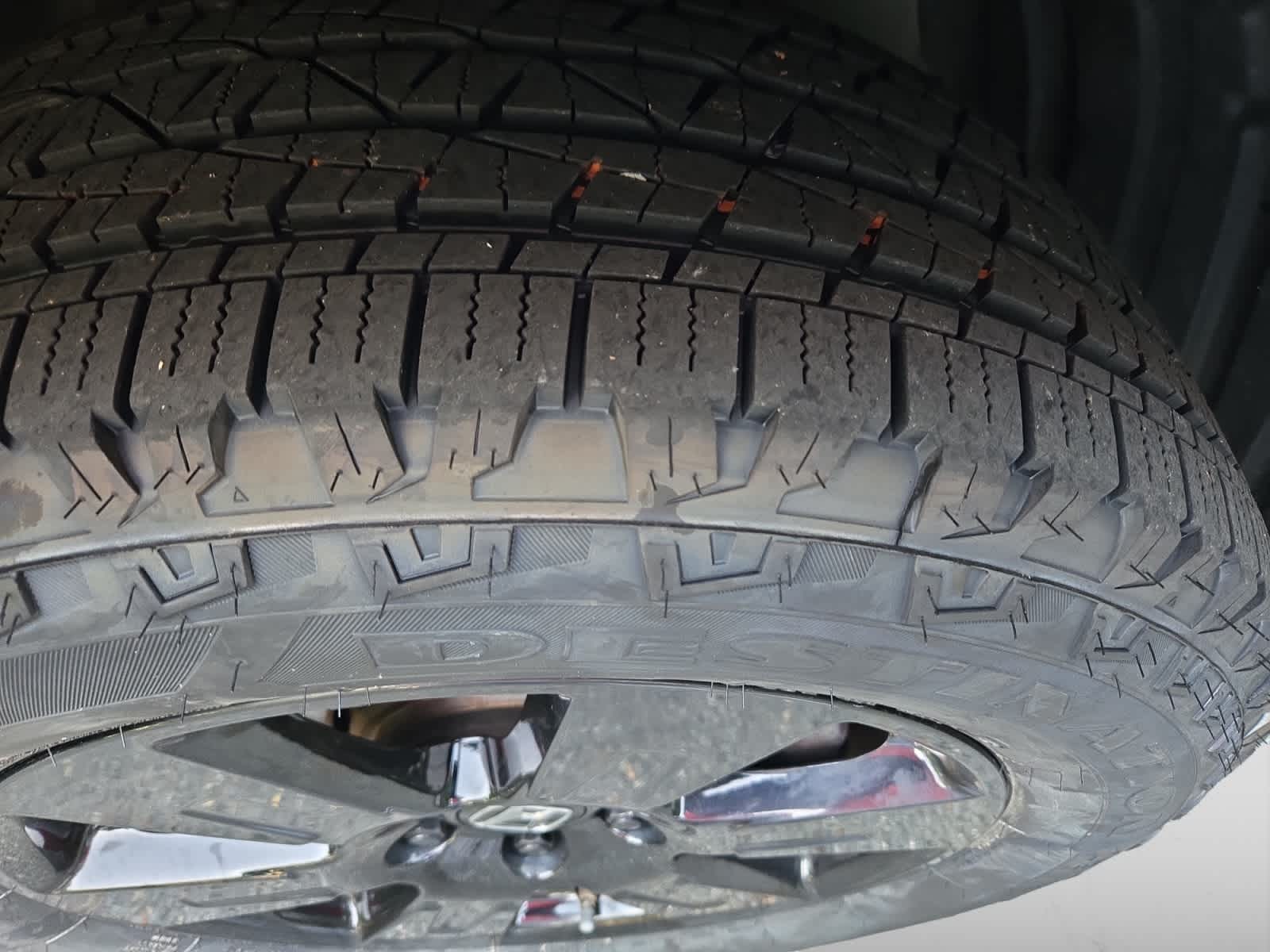 used 2022 Honda Pilot car, priced at $35,998