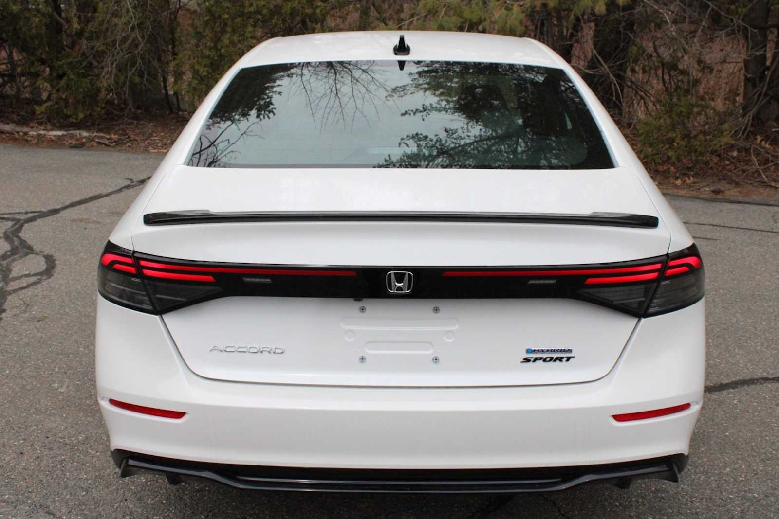 new 2025 Honda Accord Hybrid car