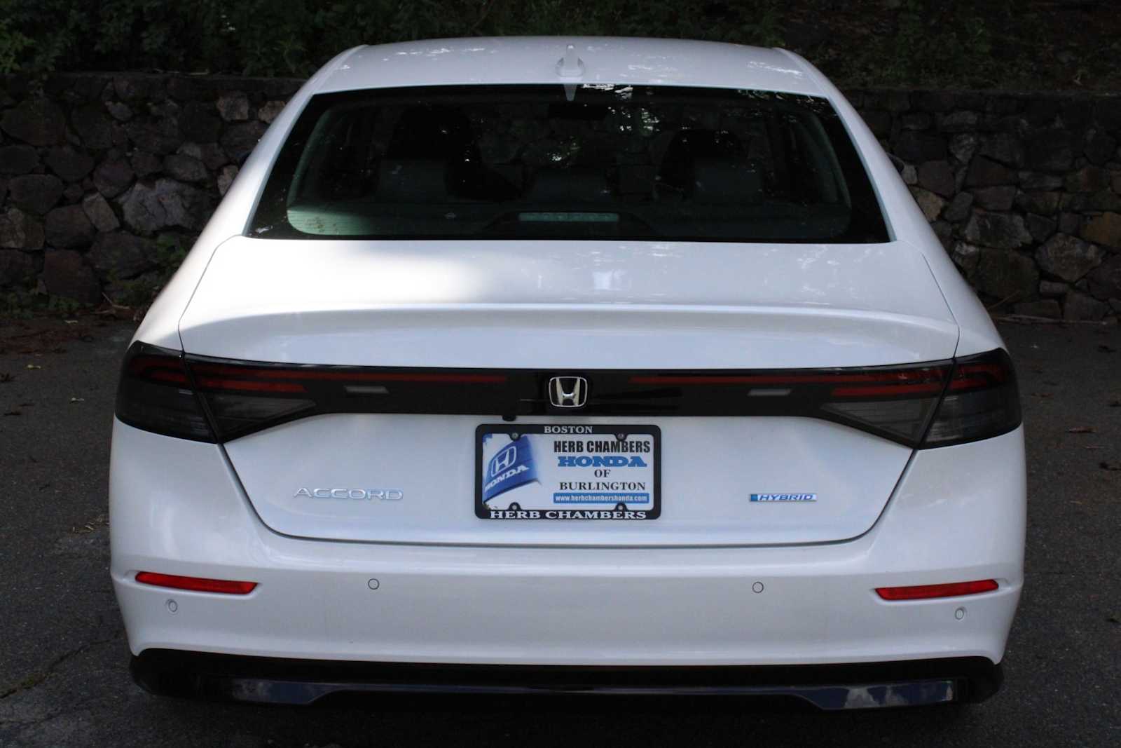 new 2025 Honda Accord Hybrid car