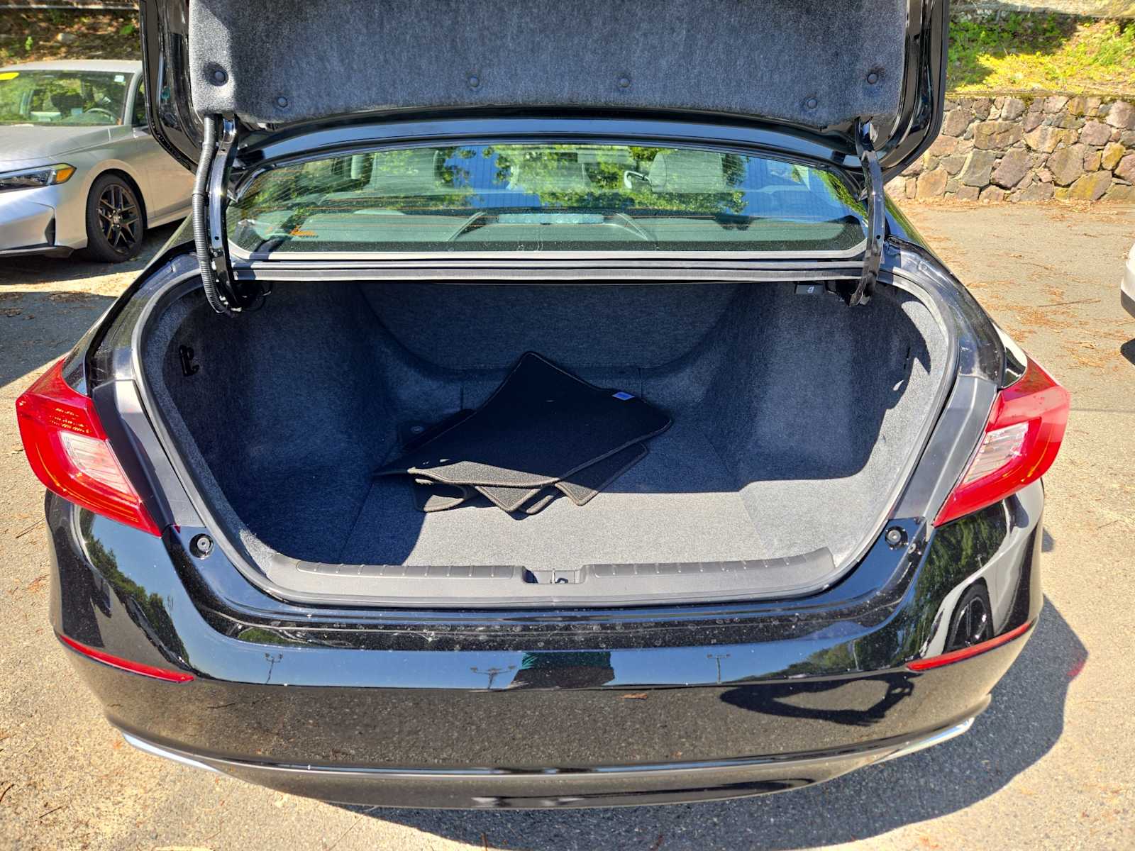 used 2022 Honda Accord car, priced at $23,798