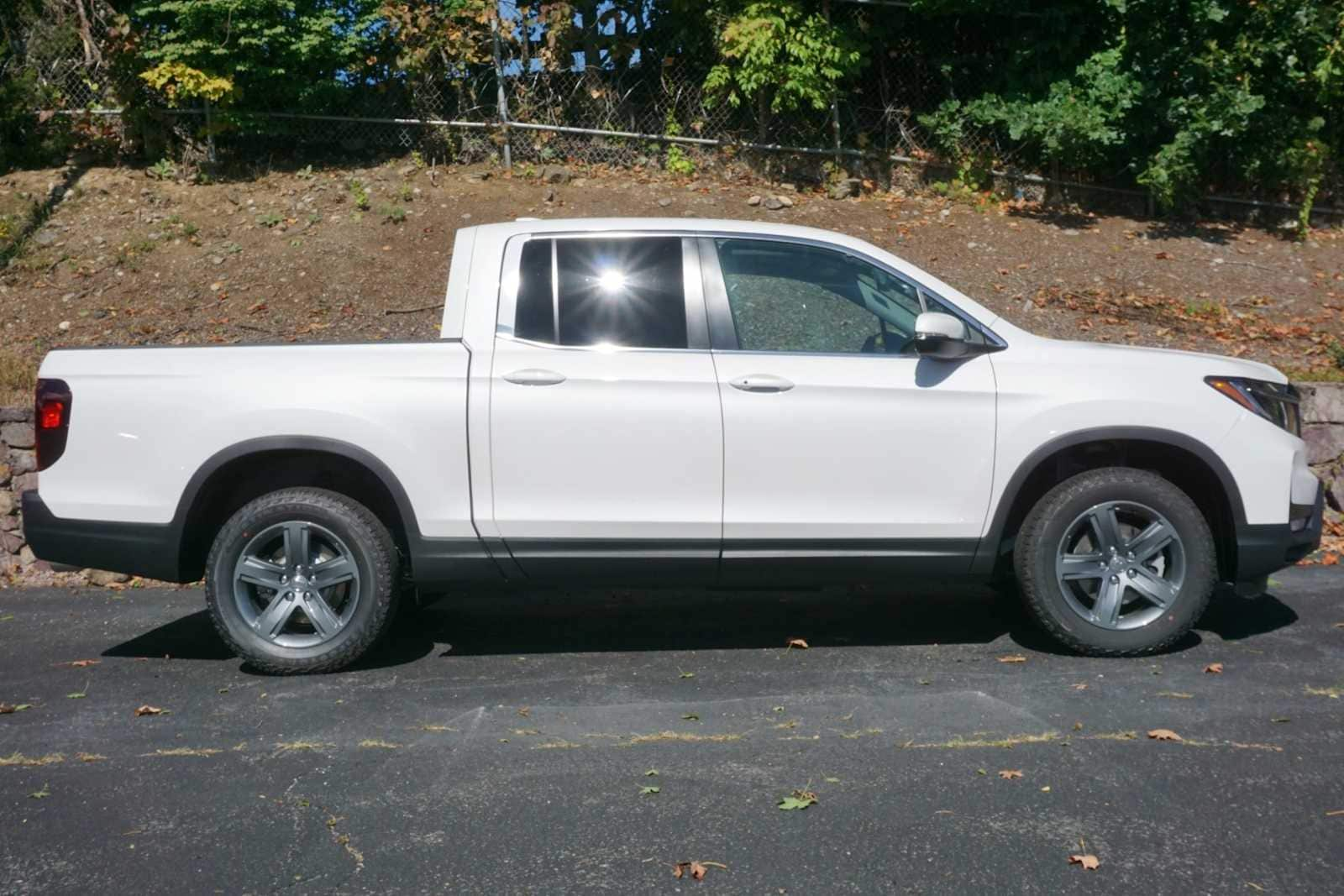 new 2024 Honda Ridgeline car