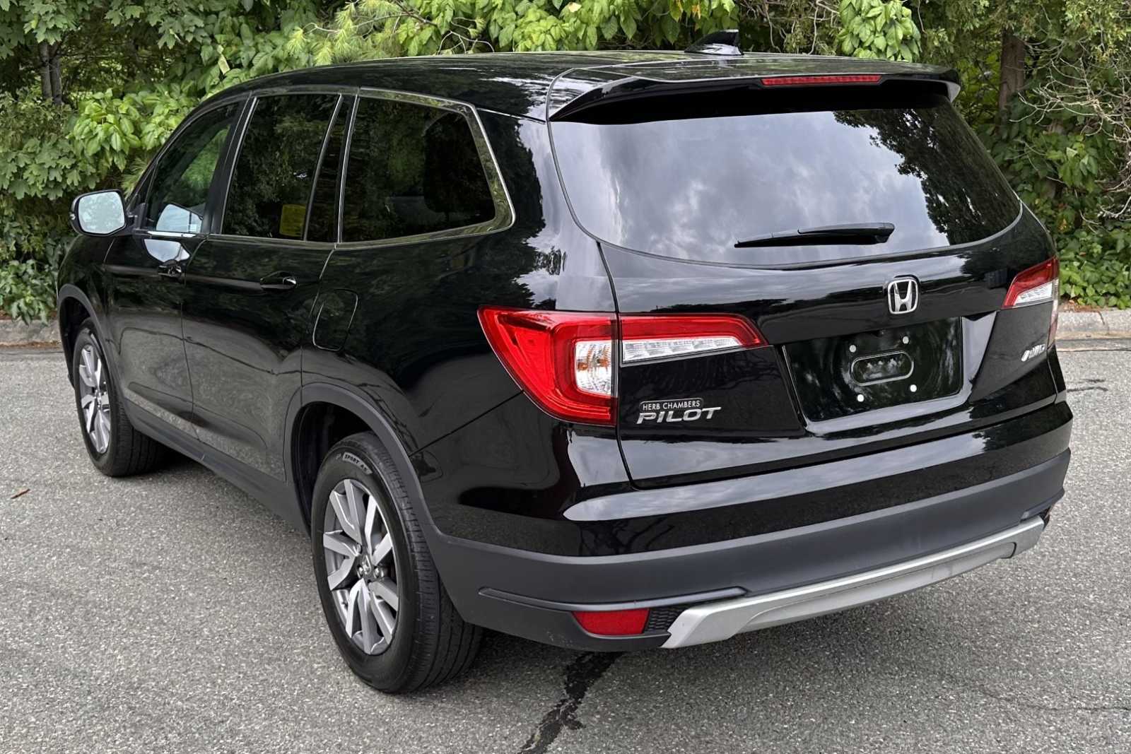 used 2021 Honda Pilot car, priced at $30,898