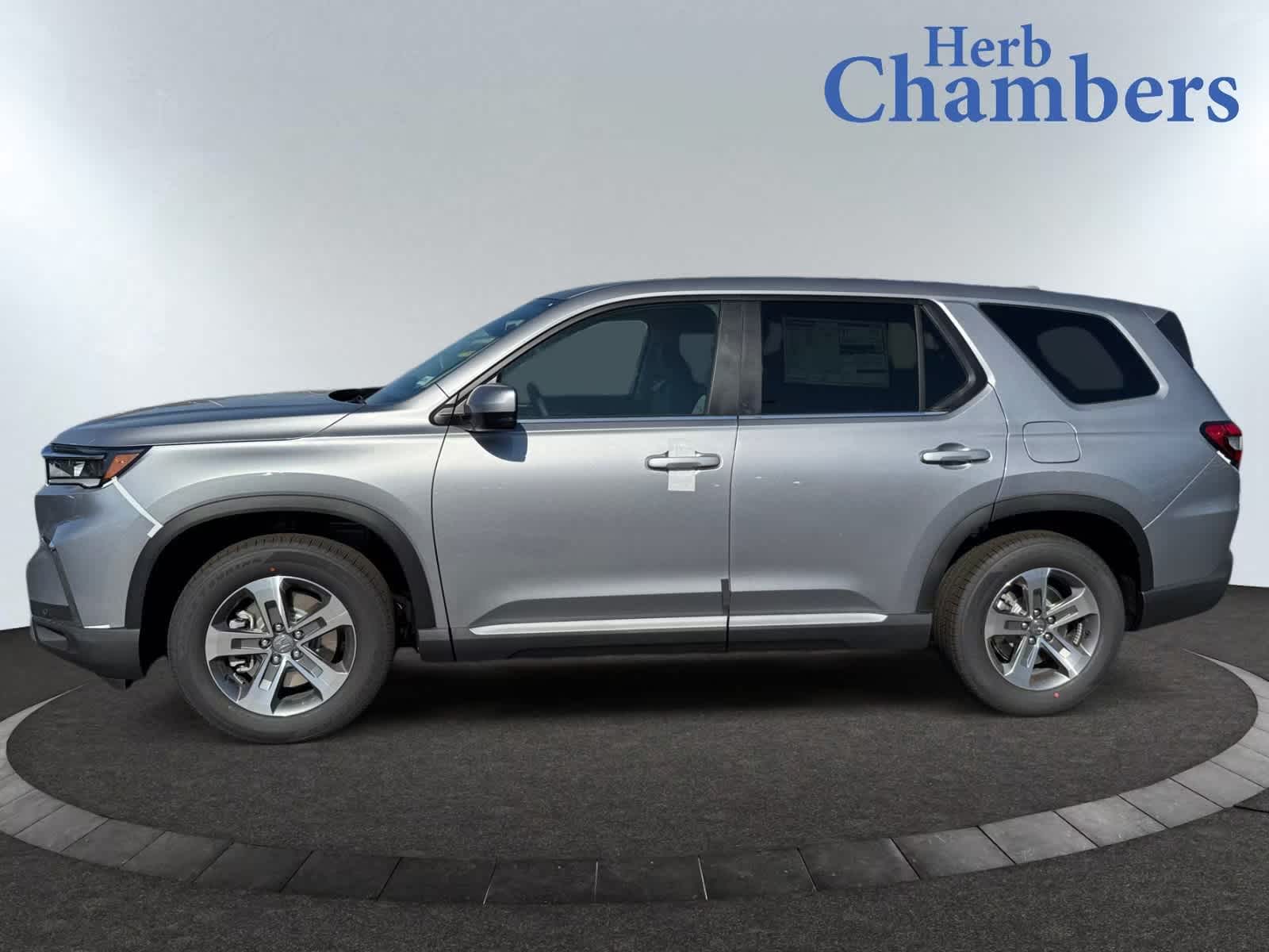 new 2025 Honda Pilot car