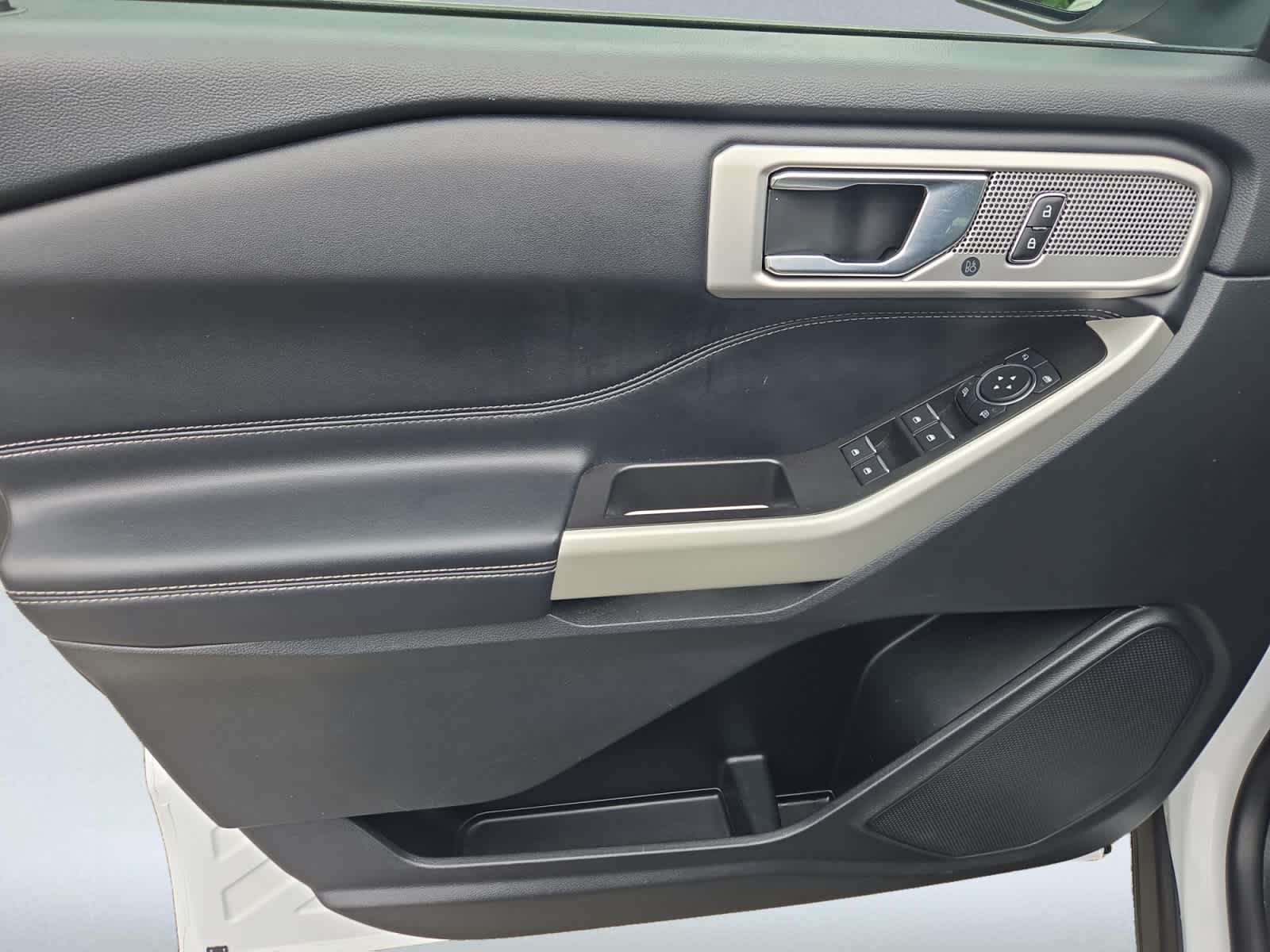 used 2021 Ford Explorer car, priced at $23,998