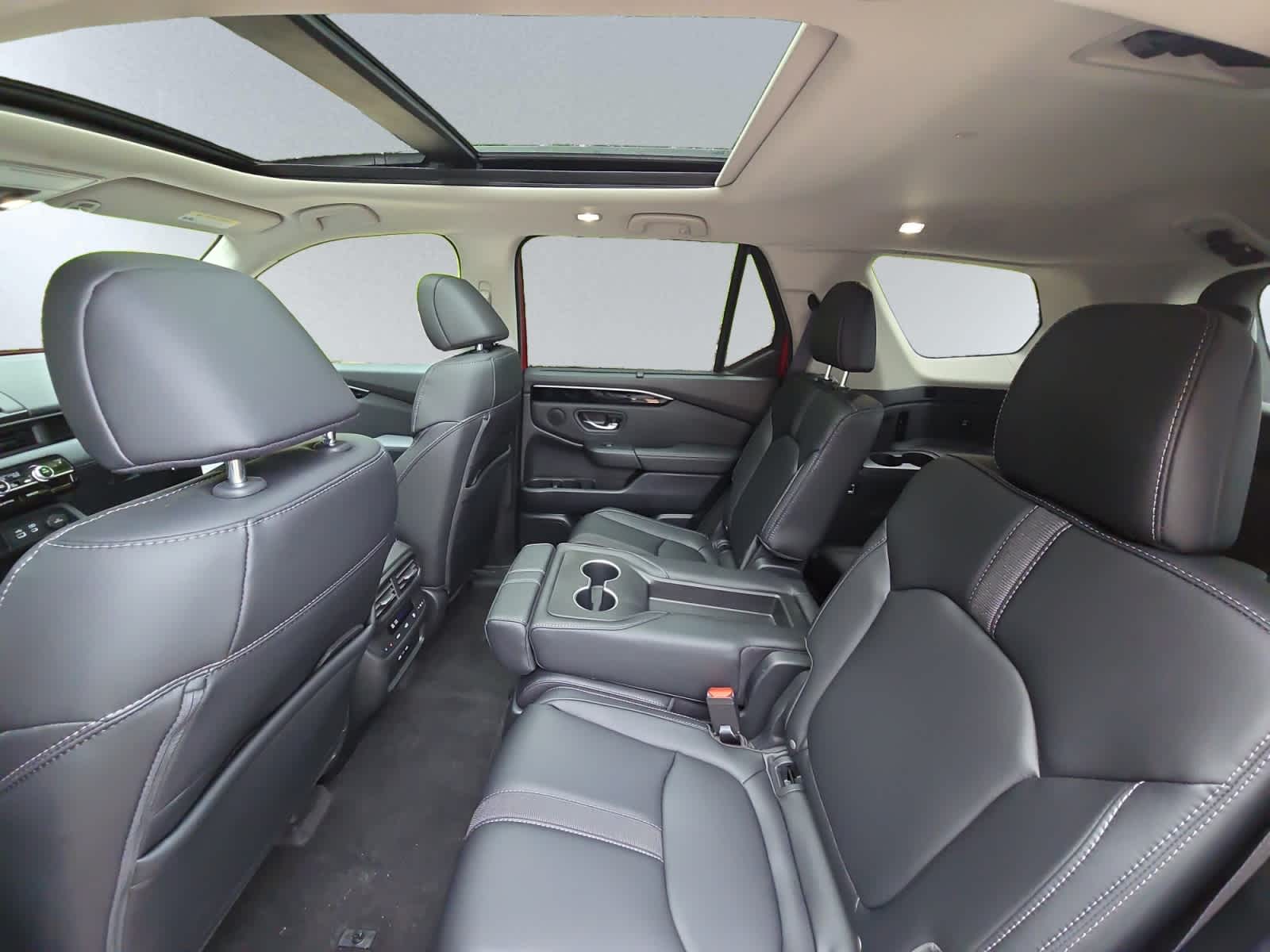 new 2025 Honda Pilot car