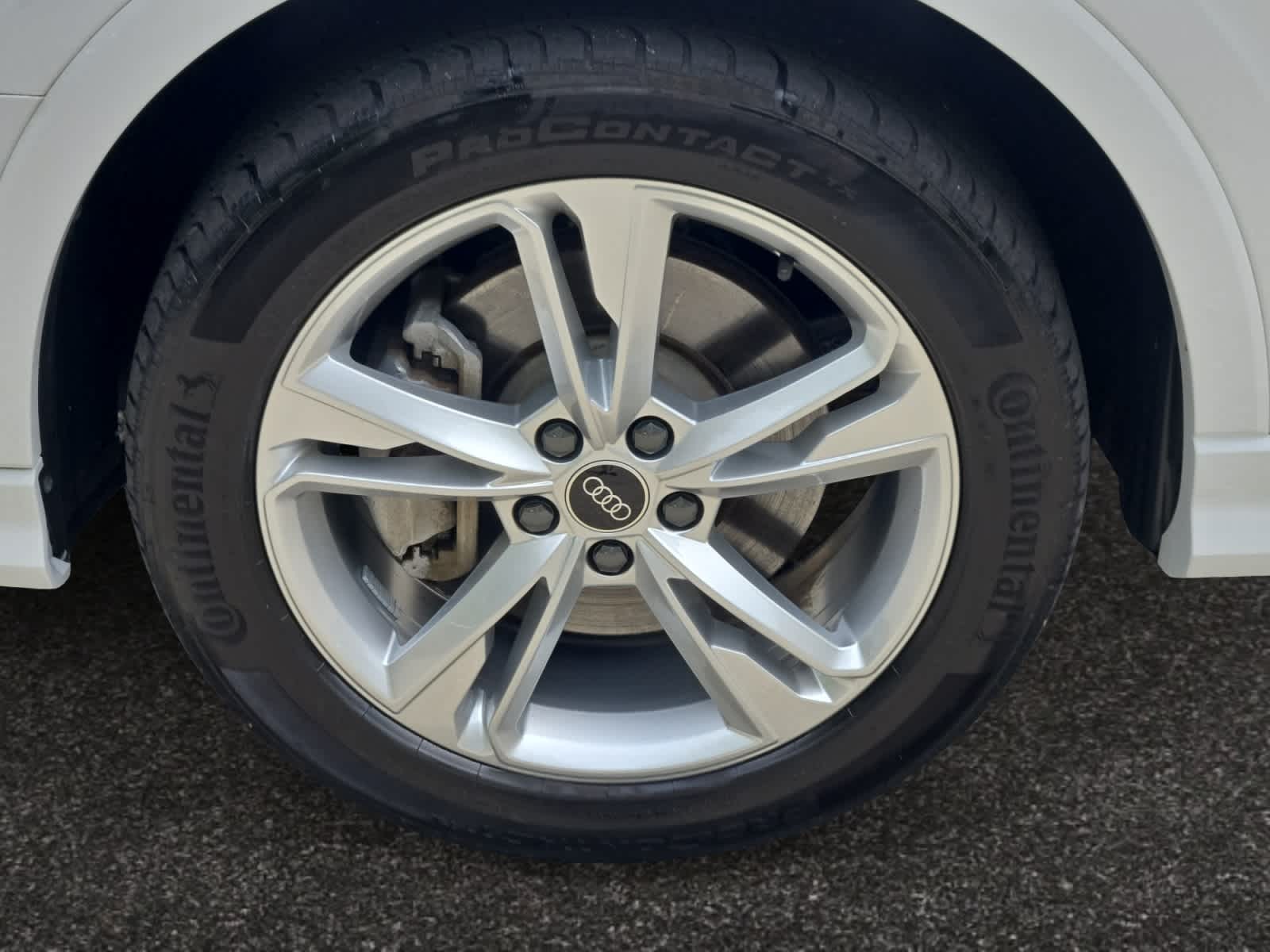 used 2024 Audi Q3 car, priced at $30,998