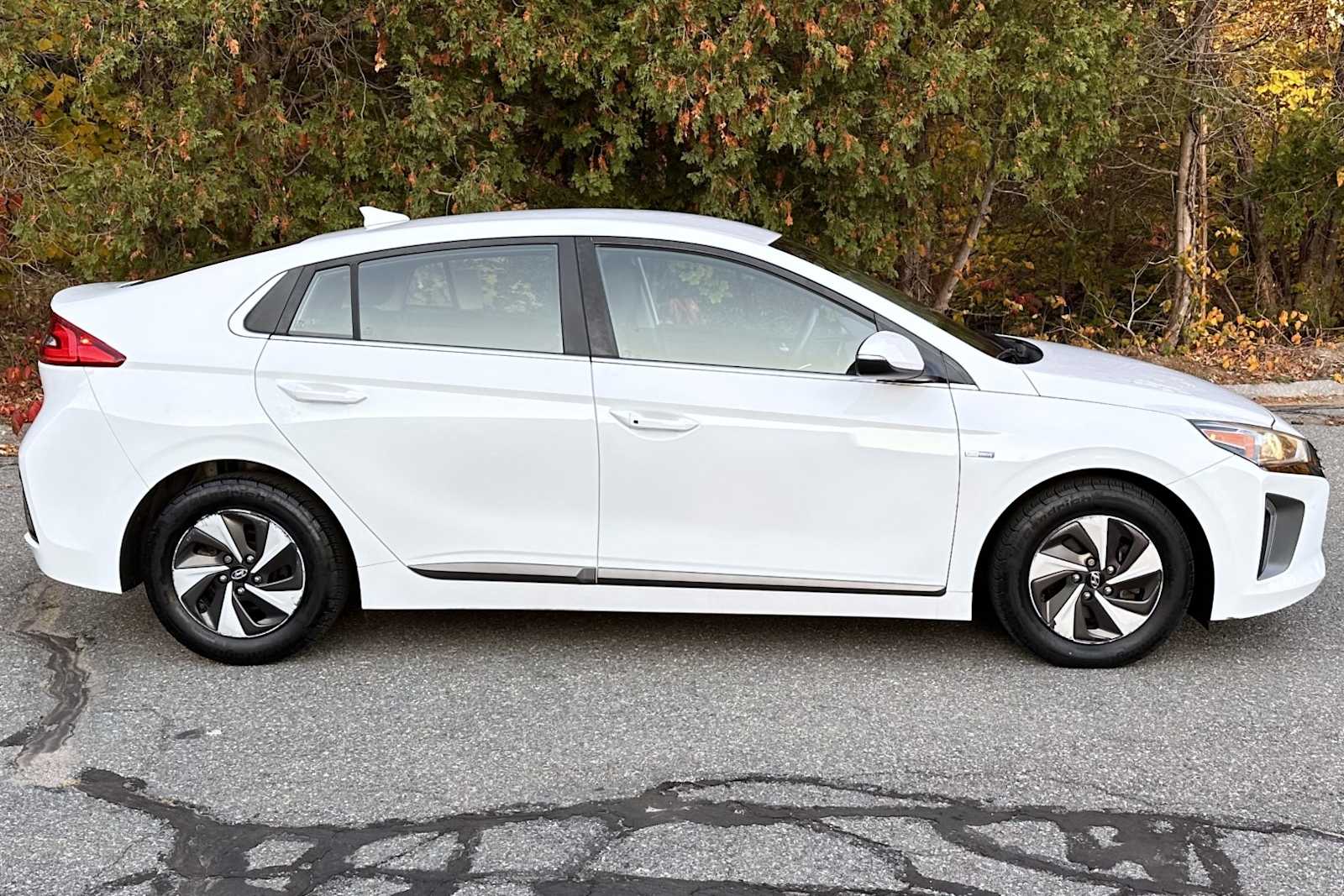 used 2017 Hyundai Ioniq Hybrid car, priced at $12,598