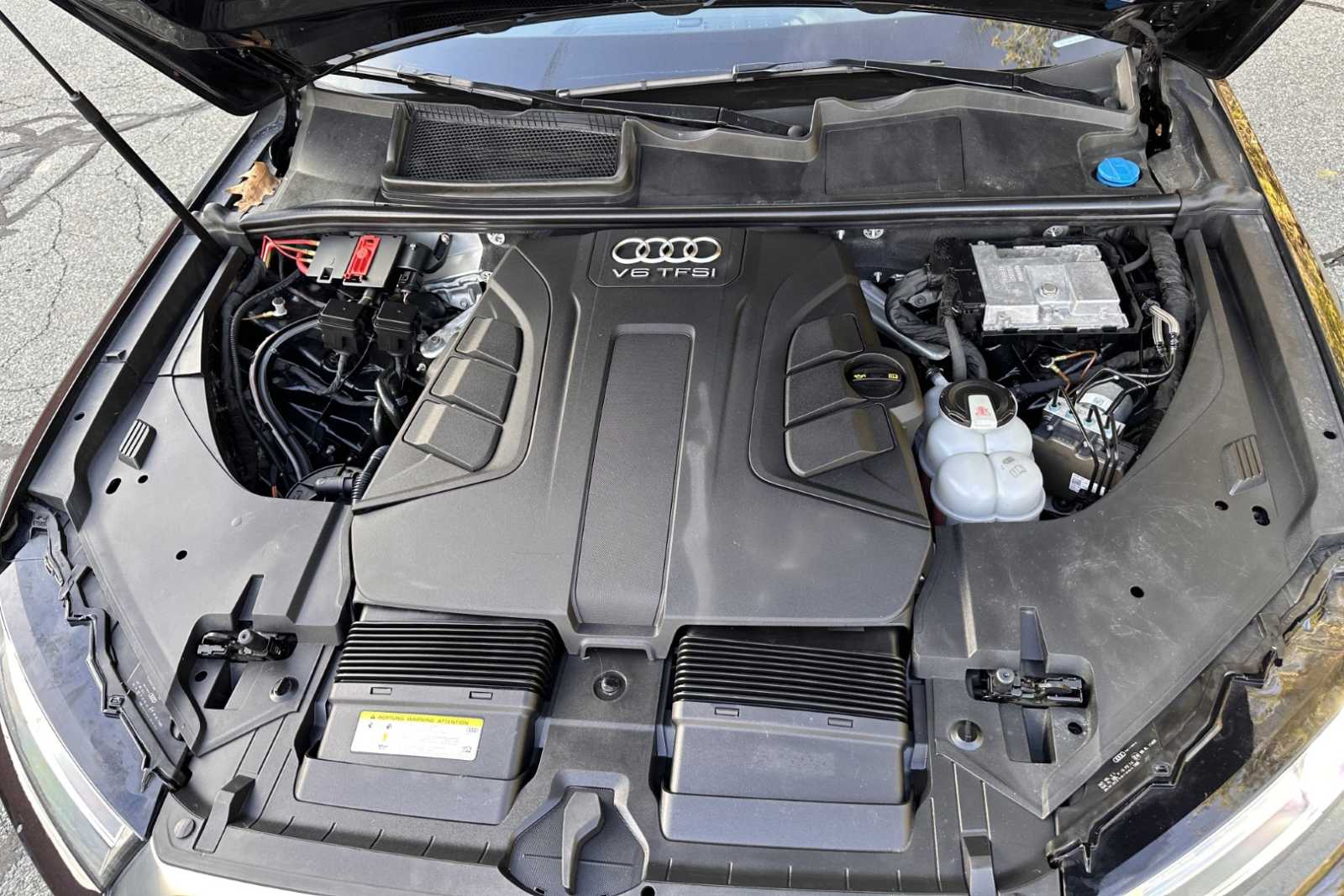 used 2017 Audi Q7 car, priced at $19,998