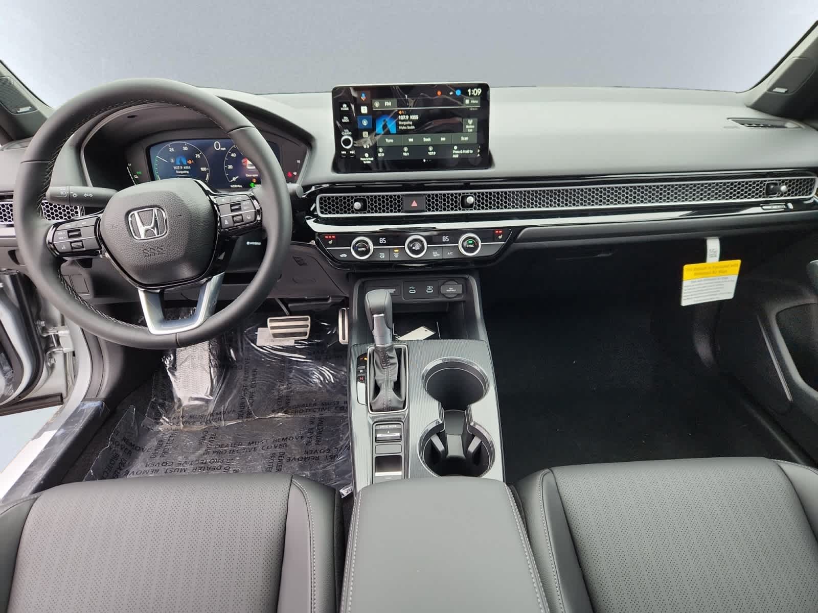 new 2025 Honda Civic Hybrid car