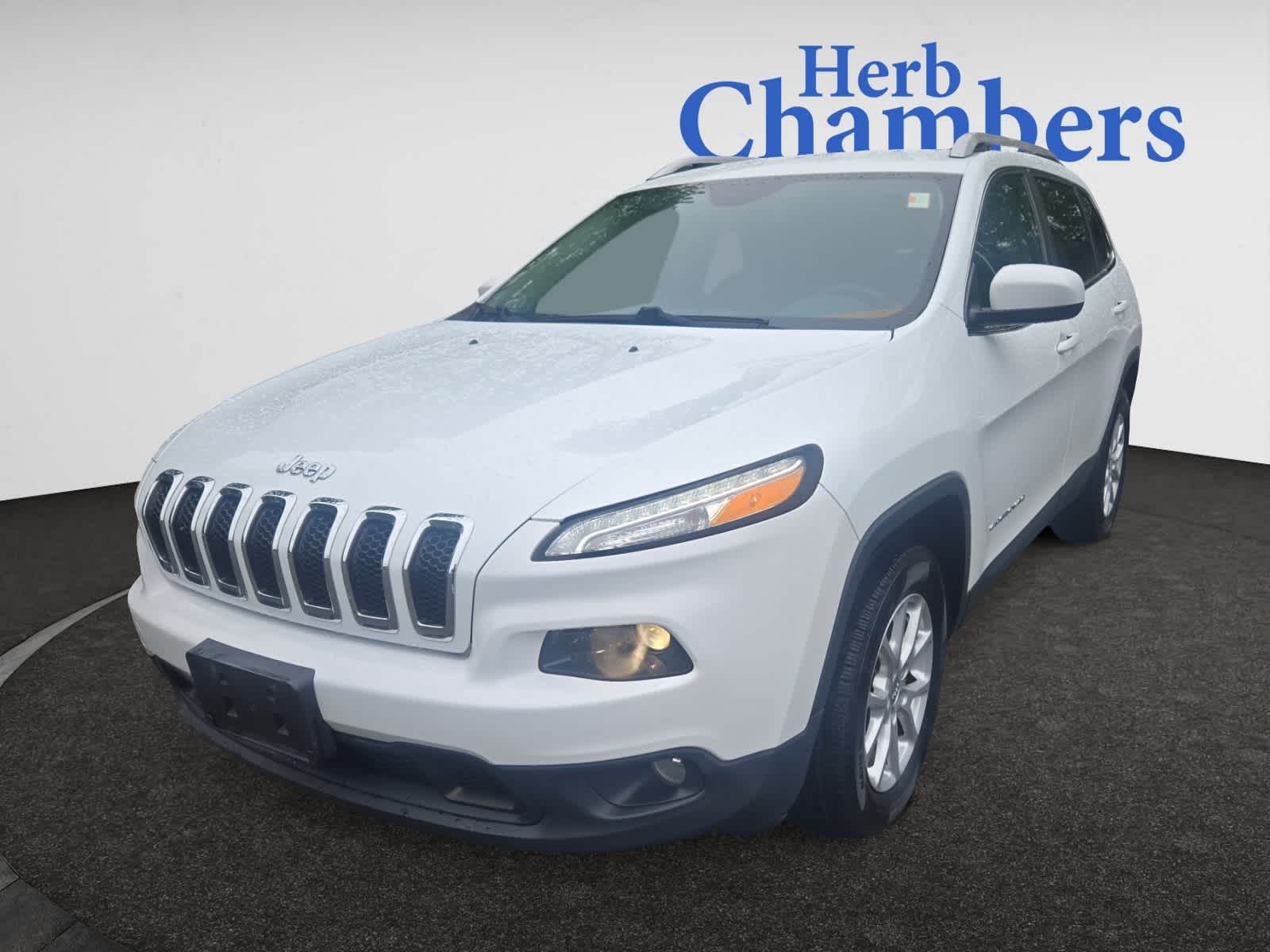 used 2014 Jeep Cherokee car, priced at $12,998