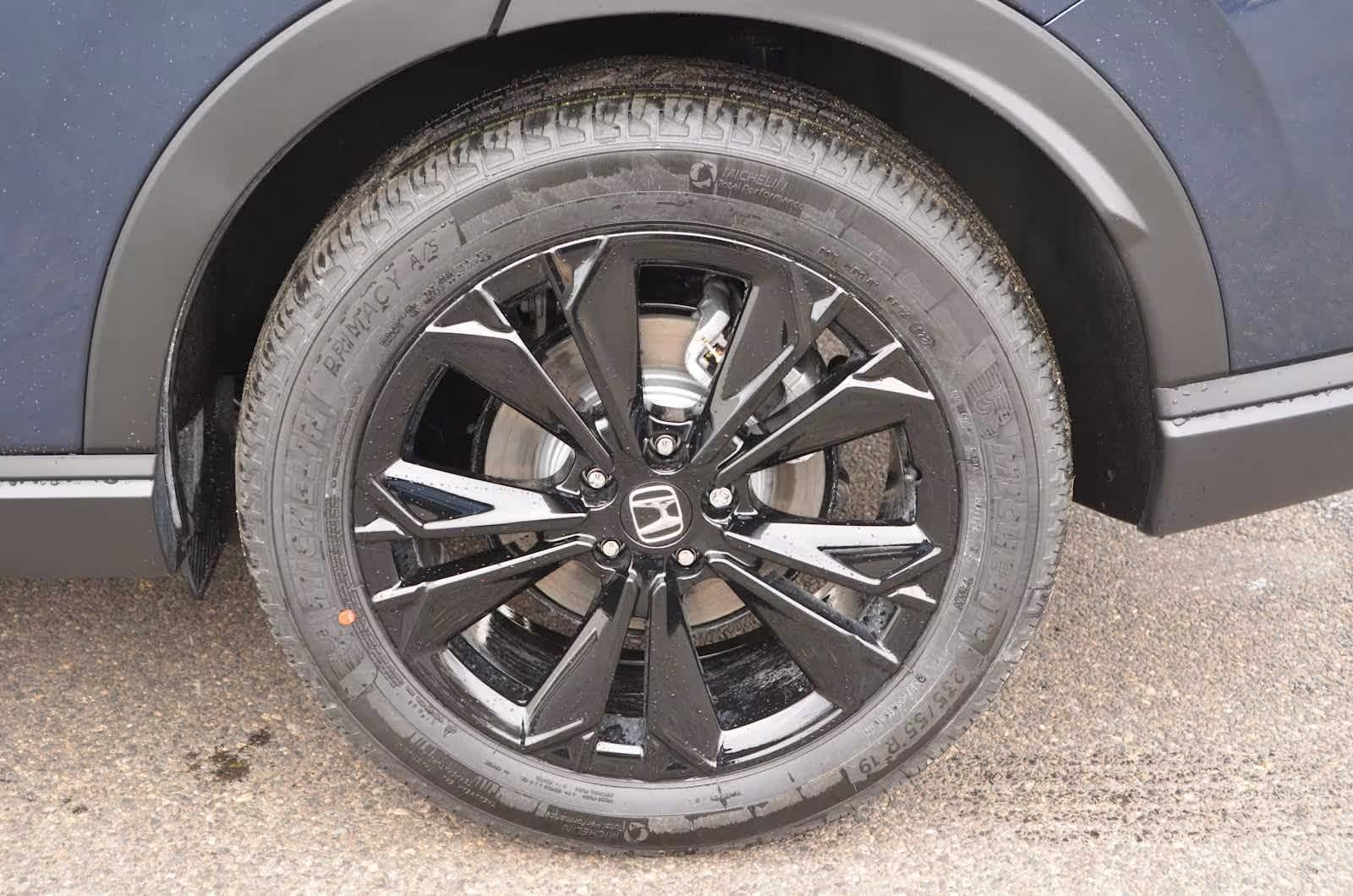 new 2025 Honda CR-V Hybrid car