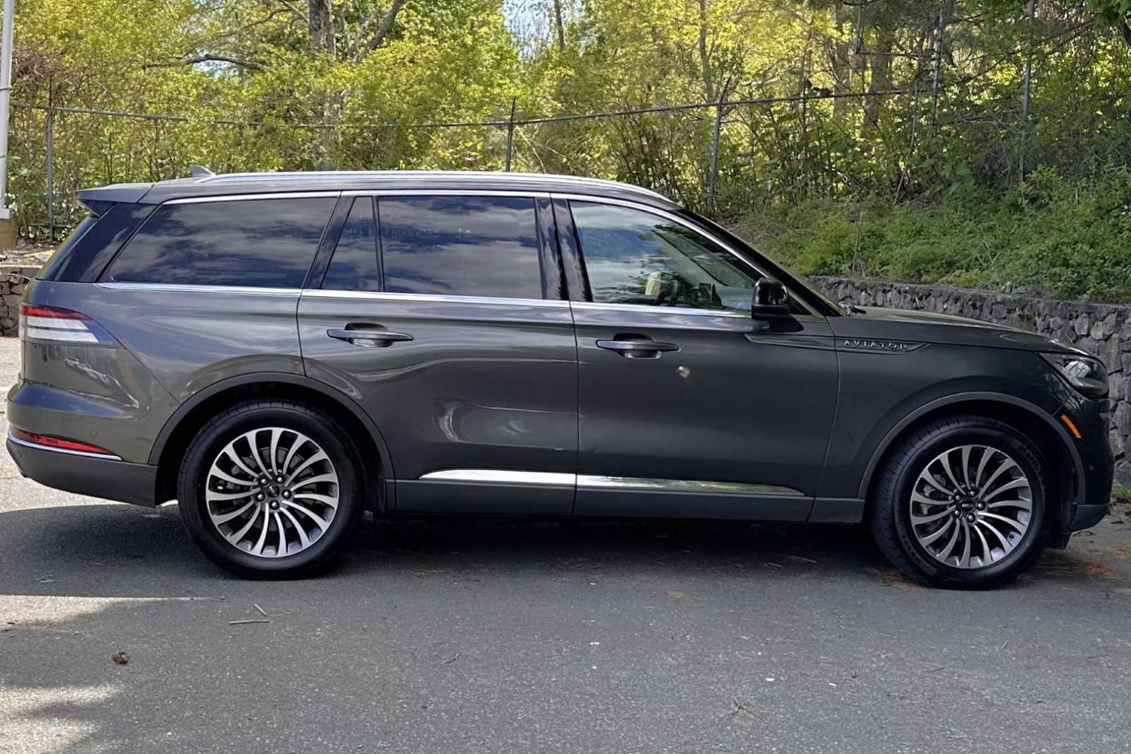 used 2020 Lincoln Aviator car, priced at $34,998