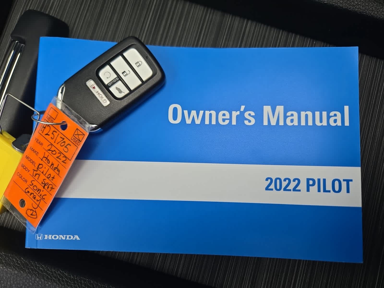 used 2022 Honda Pilot car, priced at $35,998