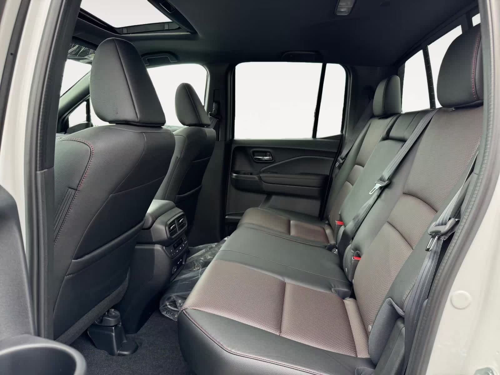 used 2025 Honda Ridgeline car, priced at $44,998