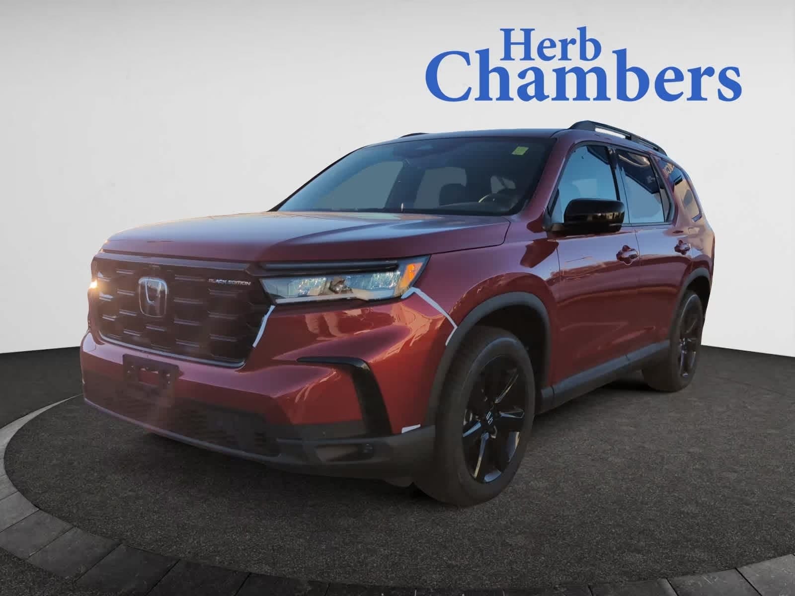 used 2025 Honda Pilot car, priced at $51,998