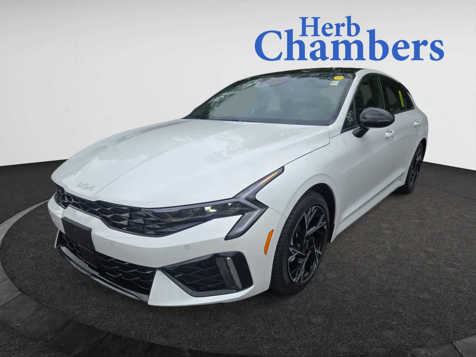 used 2025 Kia K5 car, priced at $28,998