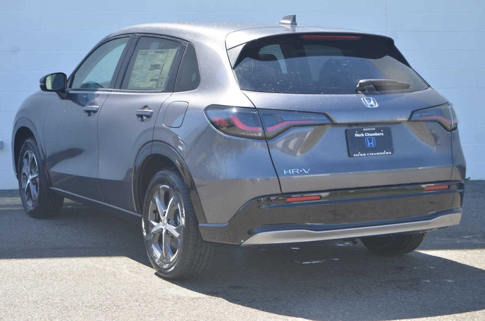 new 2025 Honda HR-V car