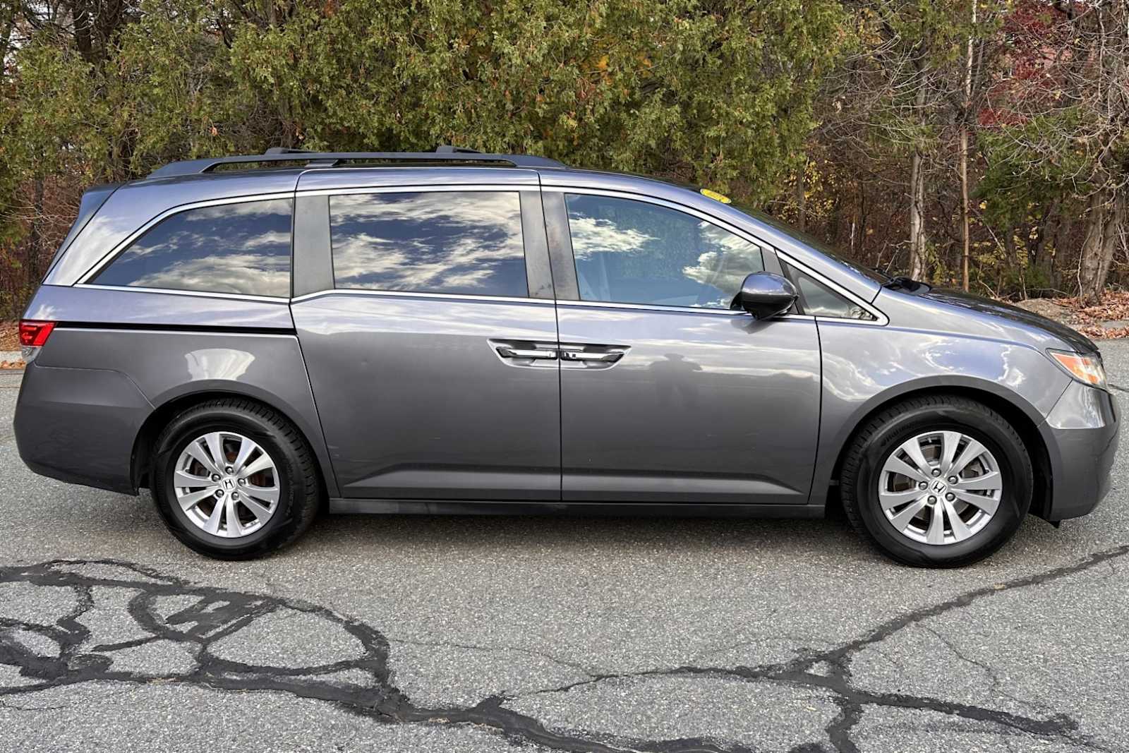 used 2014 Honda Odyssey car, priced at $20,998