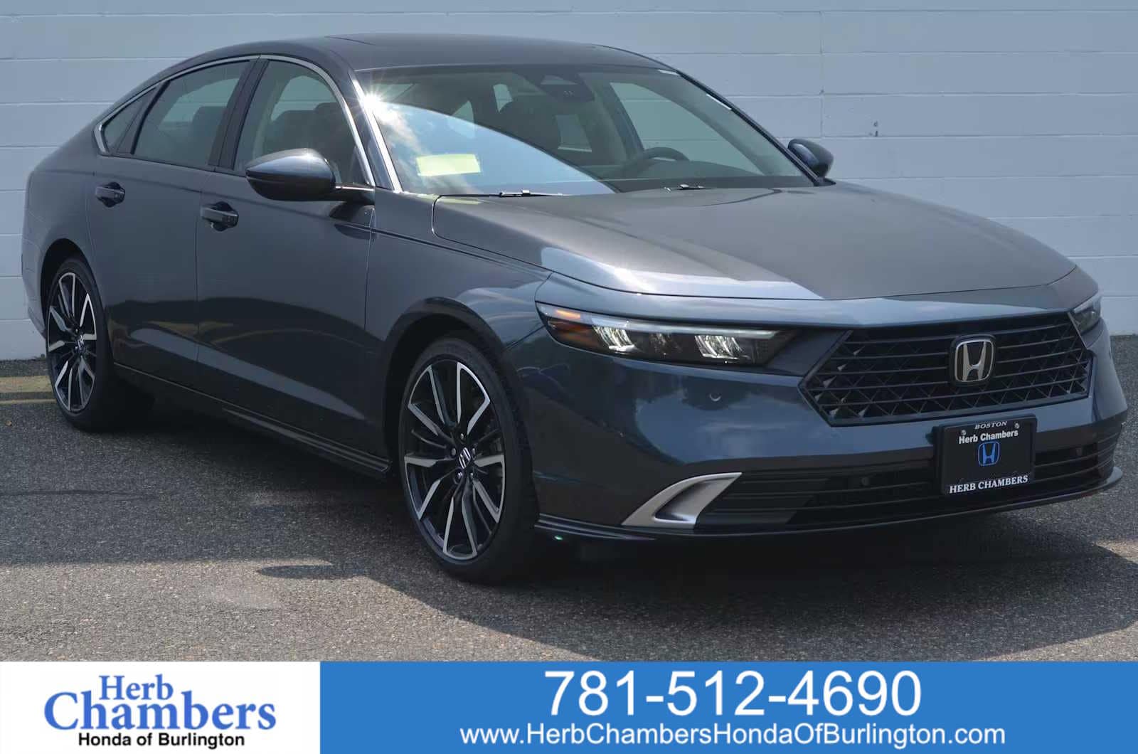 new 2025 Honda Accord Hybrid car