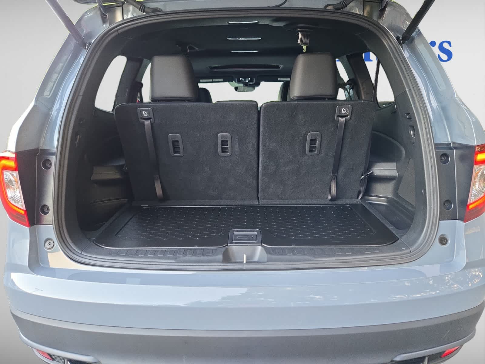 used 2022 Honda Pilot car, priced at $35,998