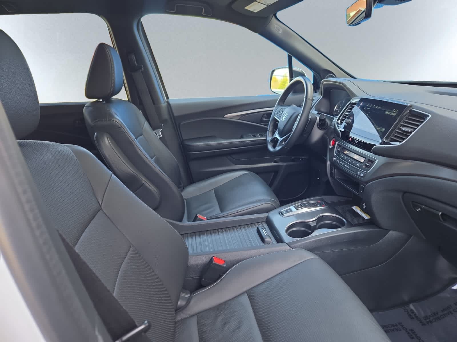 used 2022 Honda Passport car, priced at $29,998