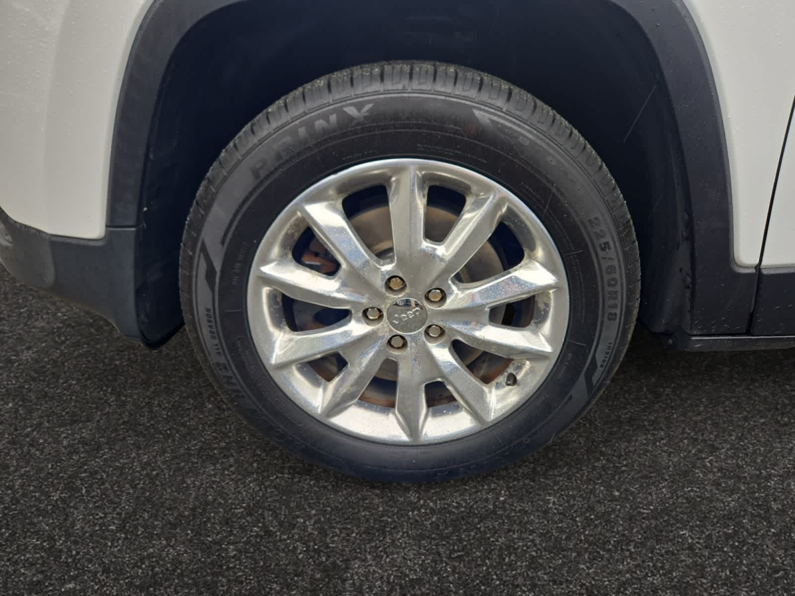 used 2017 Jeep Cherokee car, priced at $13,998