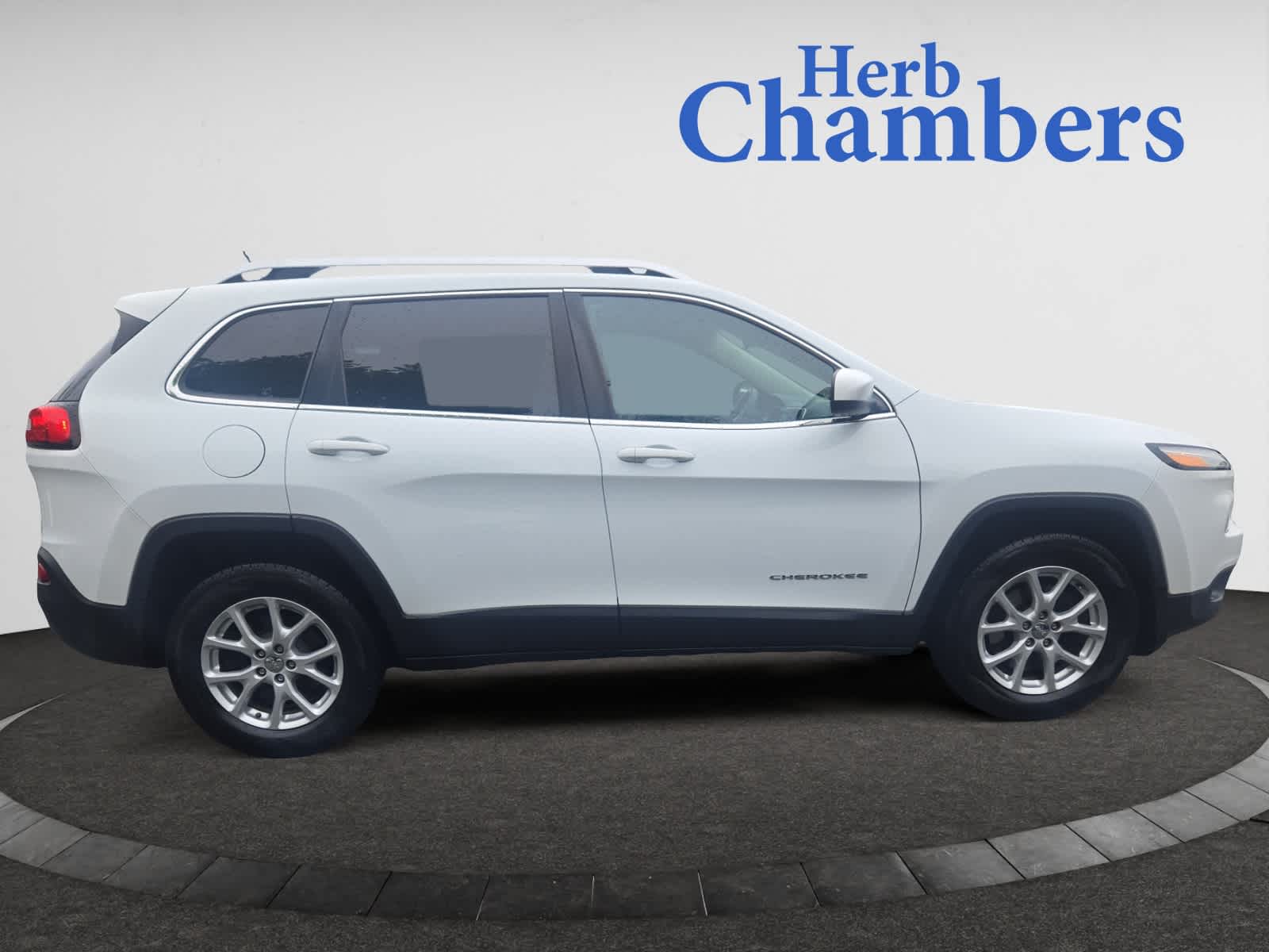 used 2014 Jeep Cherokee car, priced at $12,998