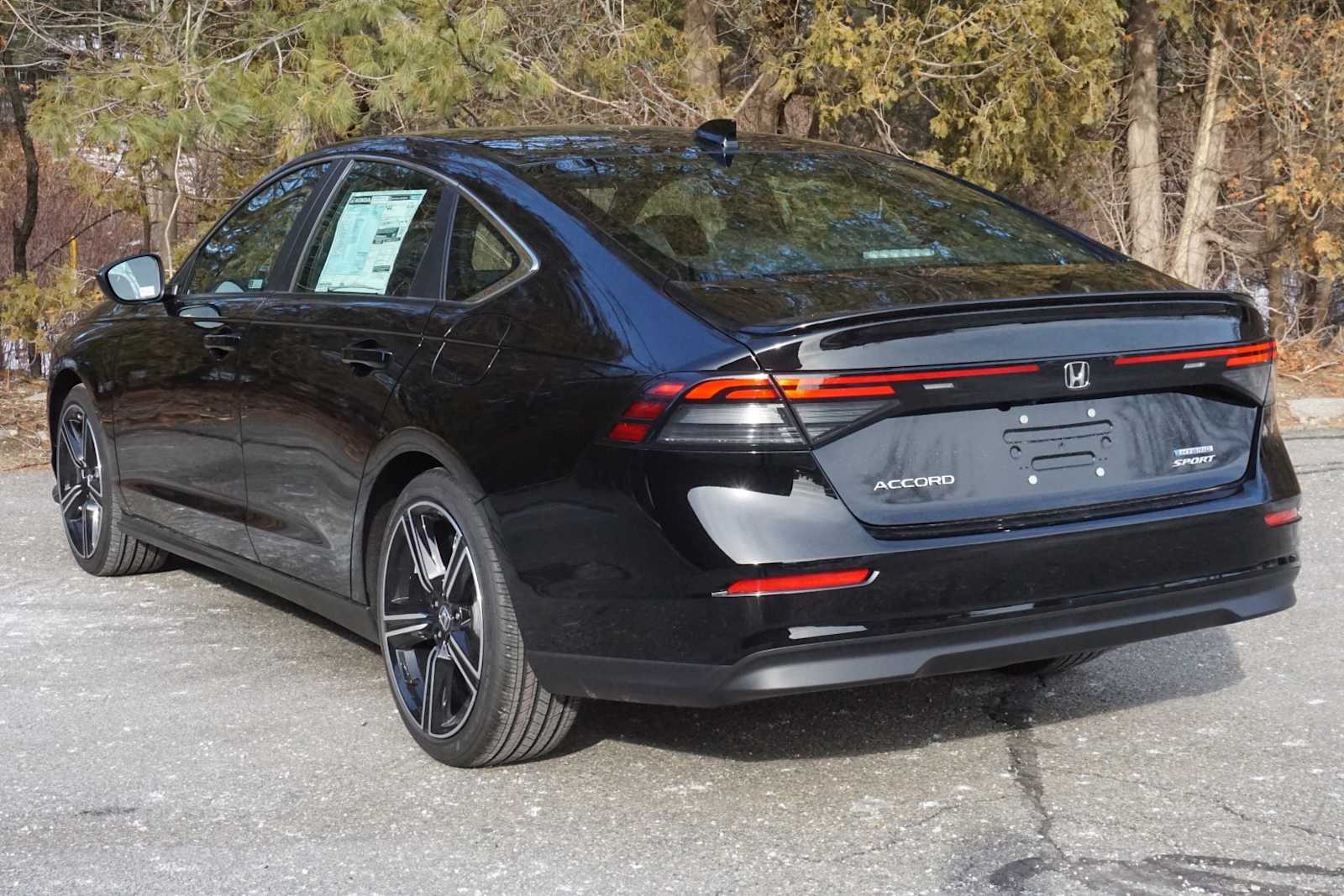 new 2025 Honda Accord Hybrid car