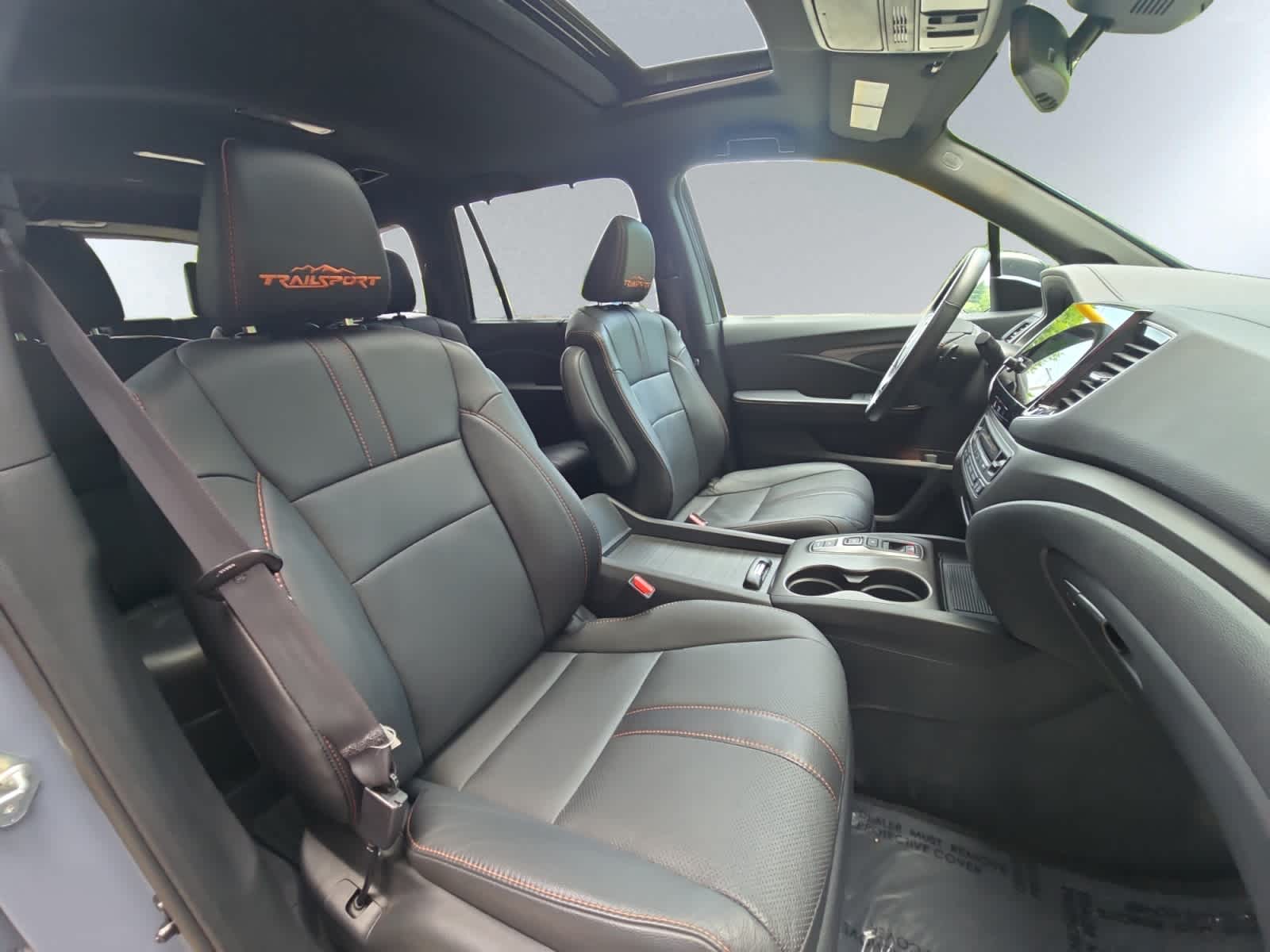 used 2022 Honda Pilot car, priced at $35,998