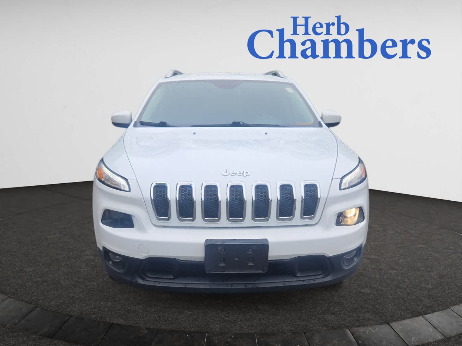 used 2014 Jeep Cherokee car, priced at $12,998